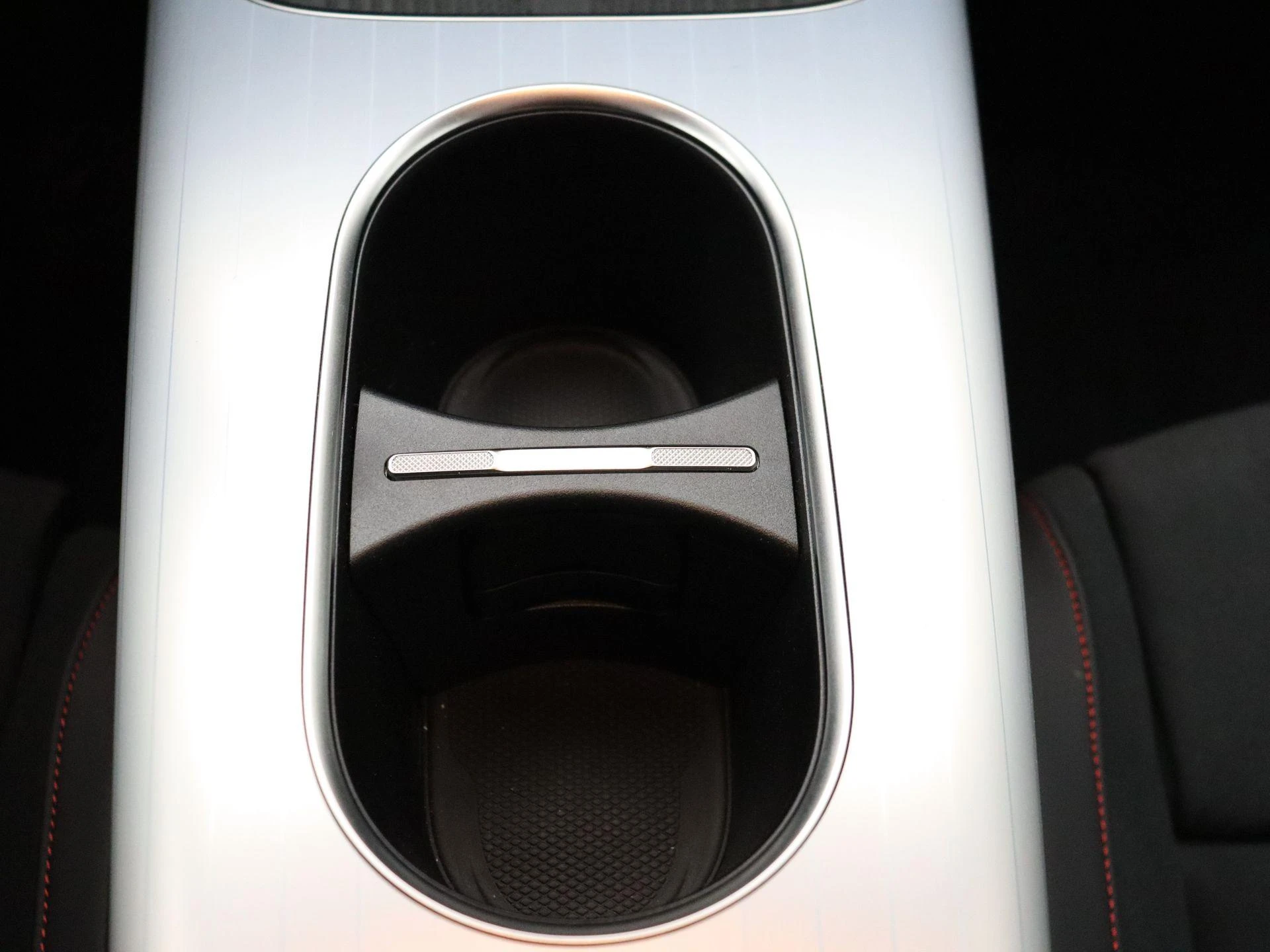 Mercedes-Benz-CLA-image-21