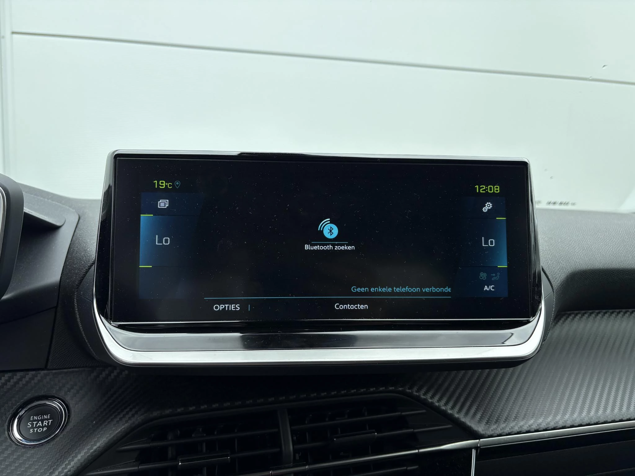Peugeot e-2008 EV Allure Pack 50 kWh