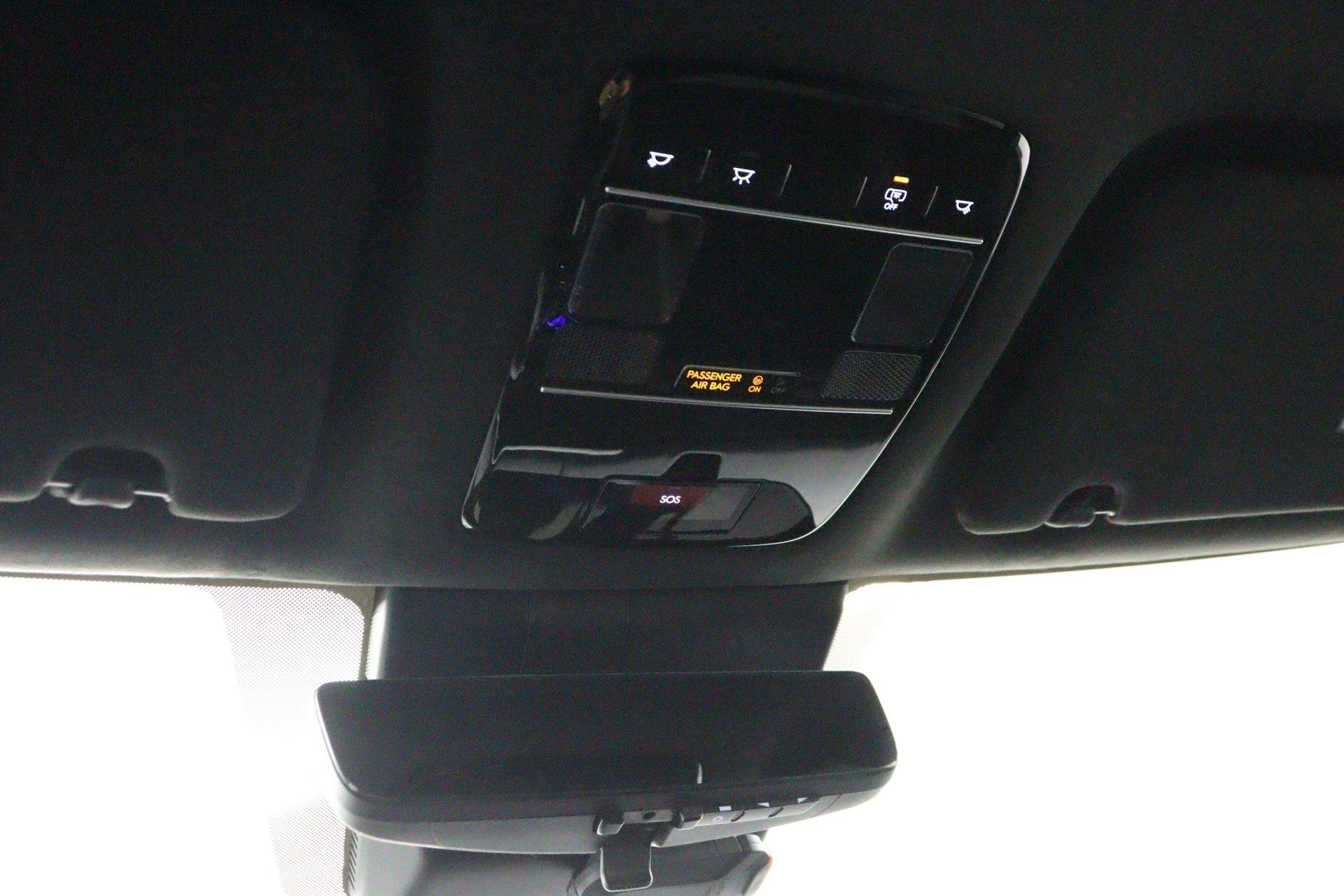 Hyundai-Santa Fe-image-63