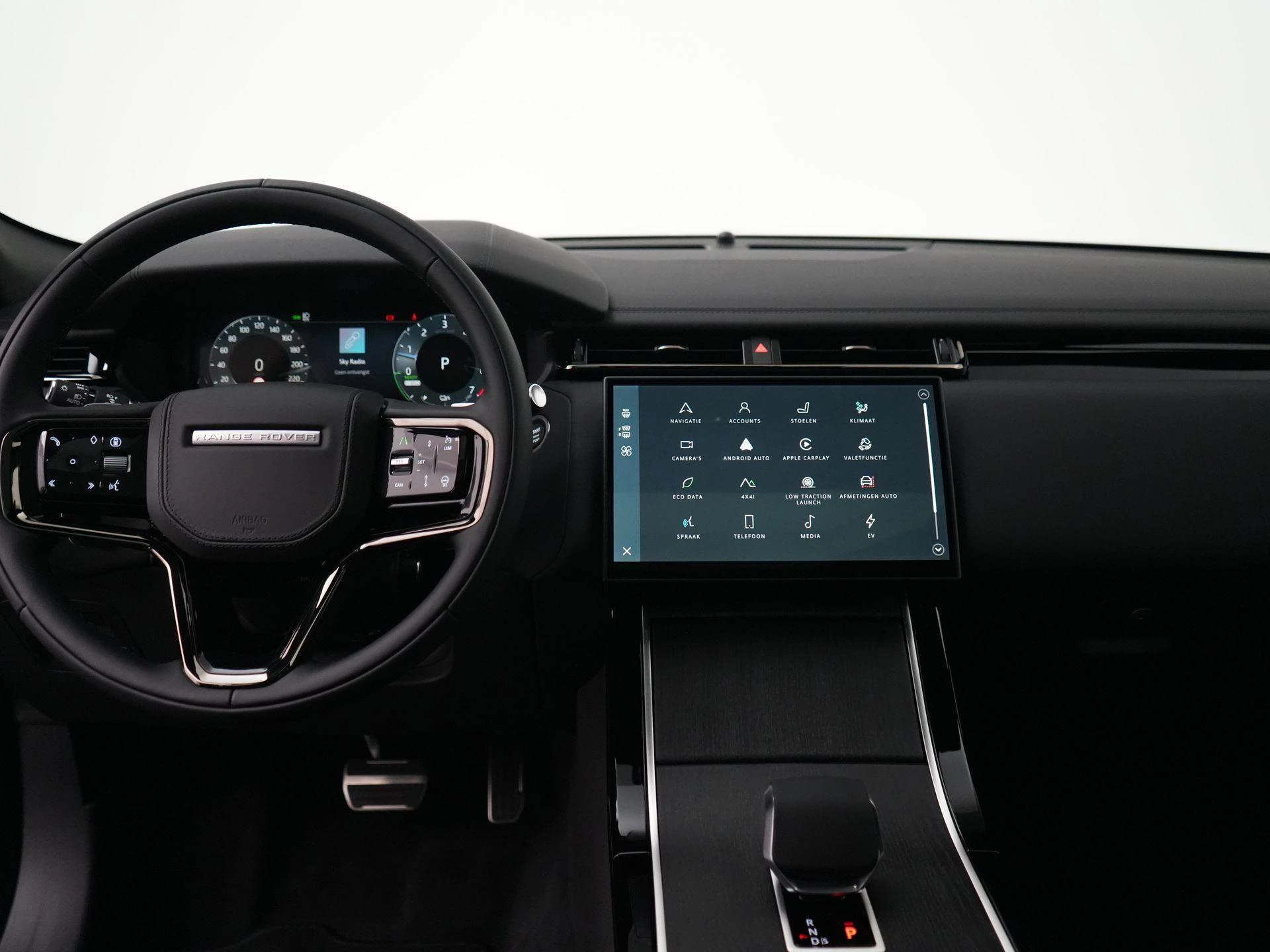 Land Rover-Range Rover Velar-image-42
