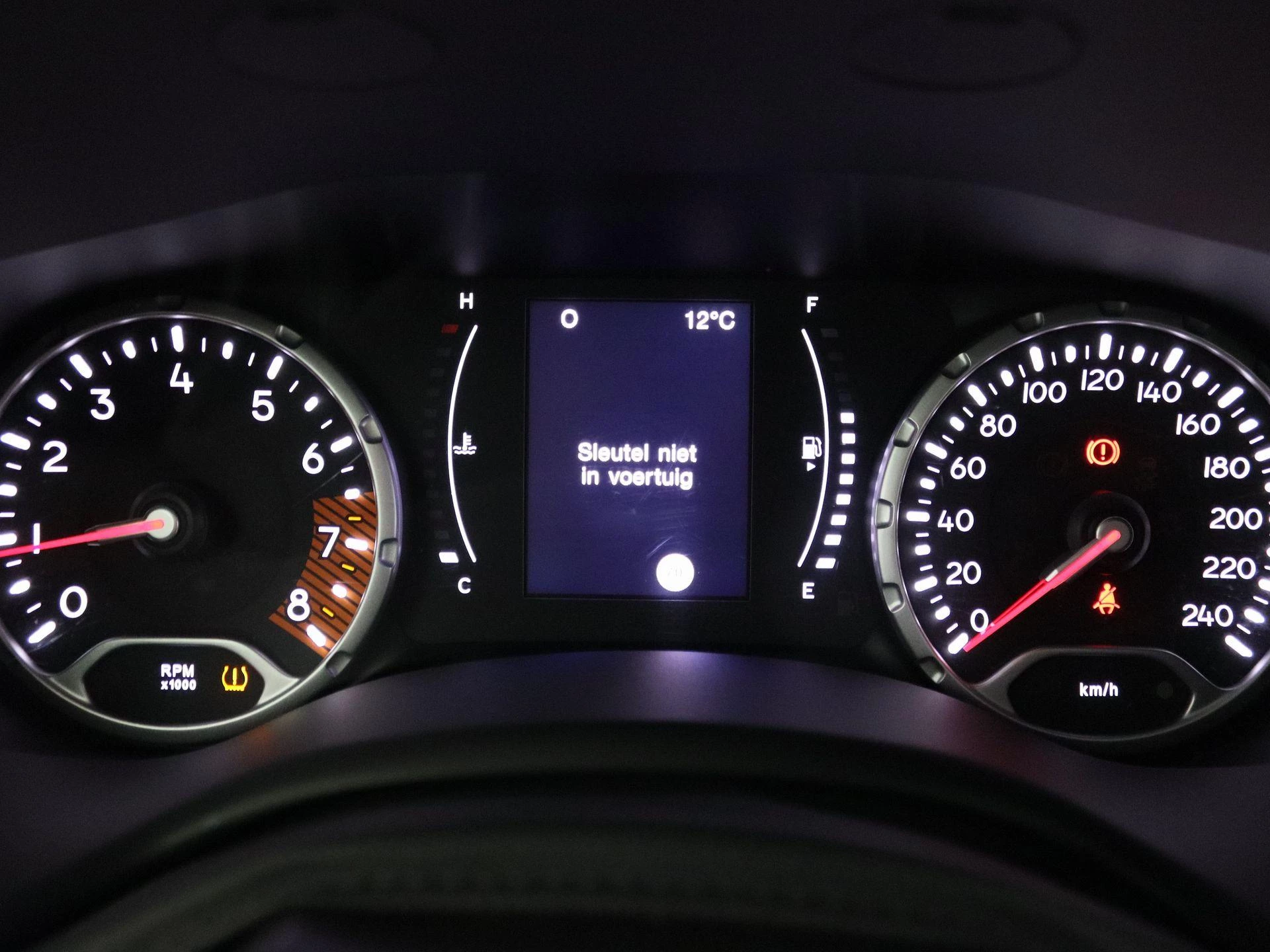 Jeep-Renegade-image-7