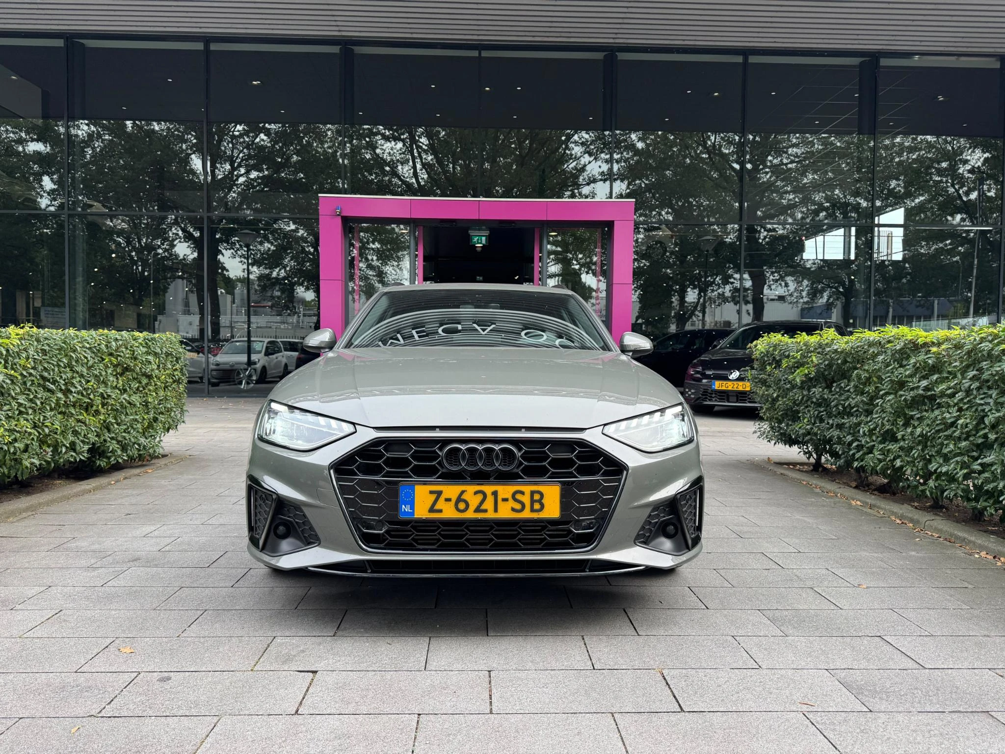 Audi-A4-image-4