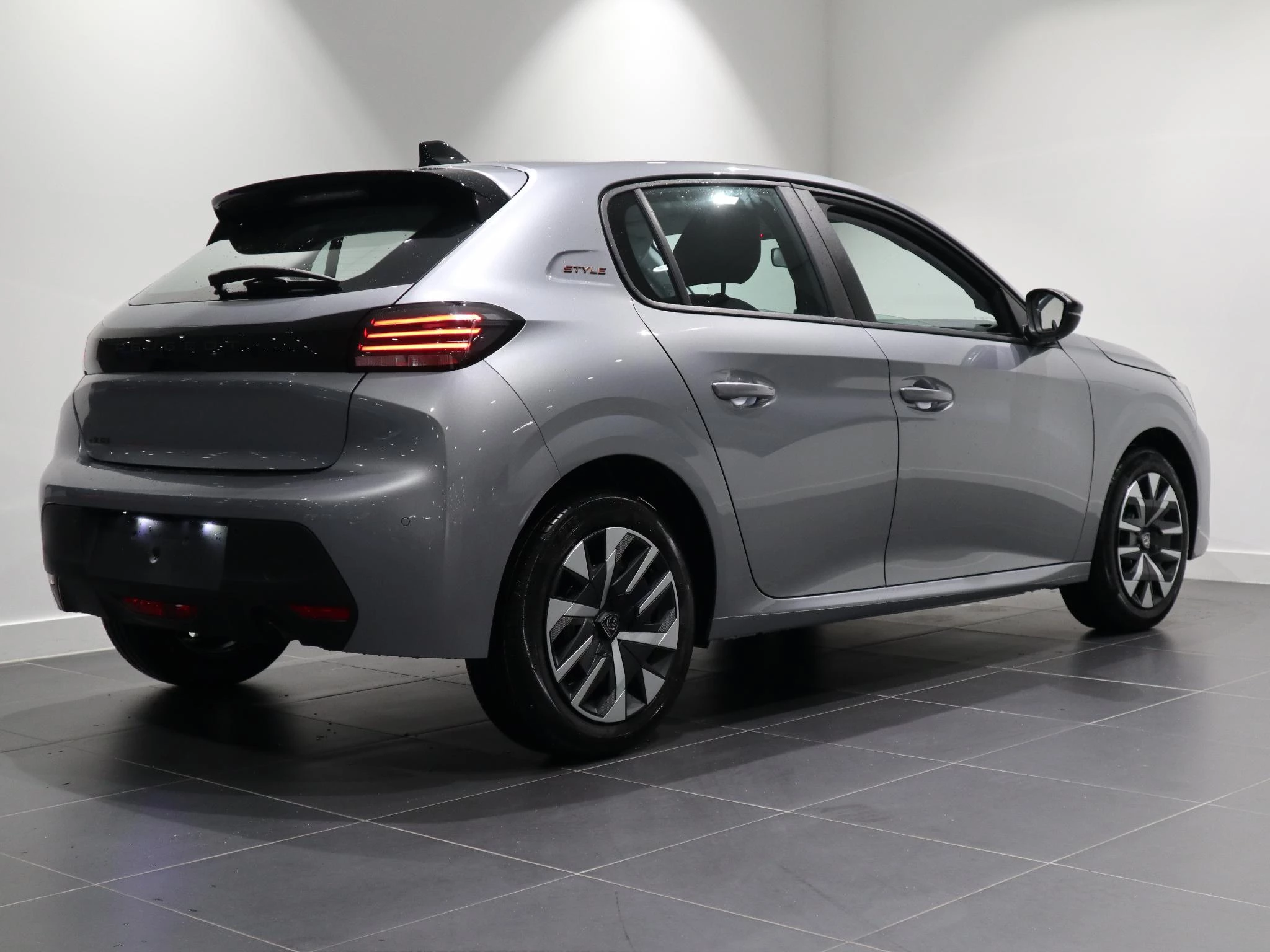 Peugeot-208-image-4