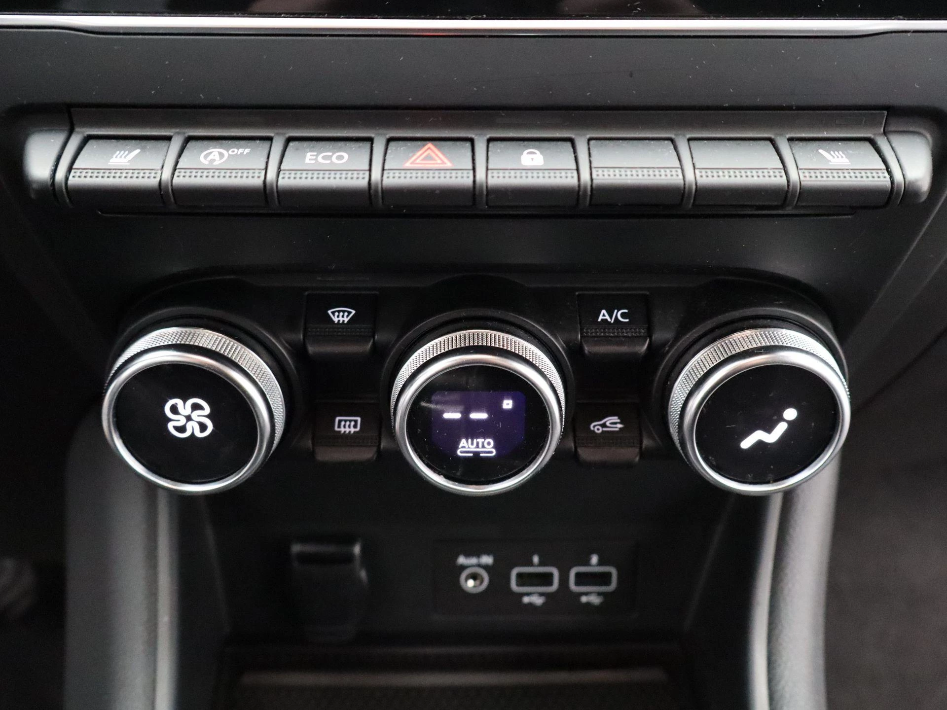 Renault-Captur-image-27