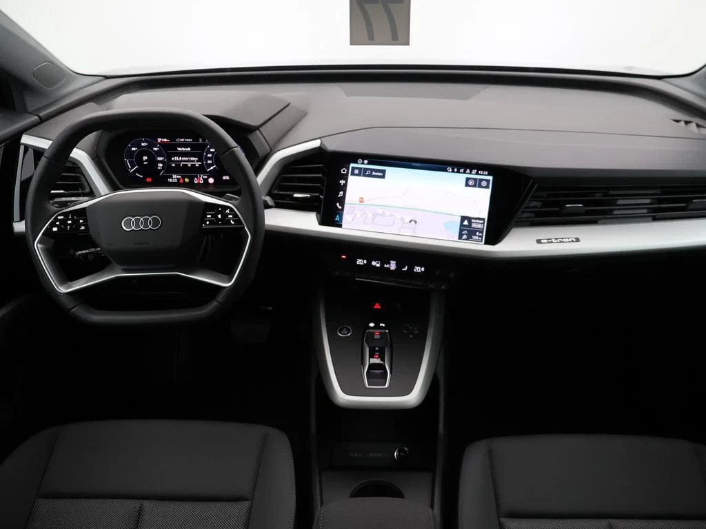 Audi-Q4 e-tron-image-18