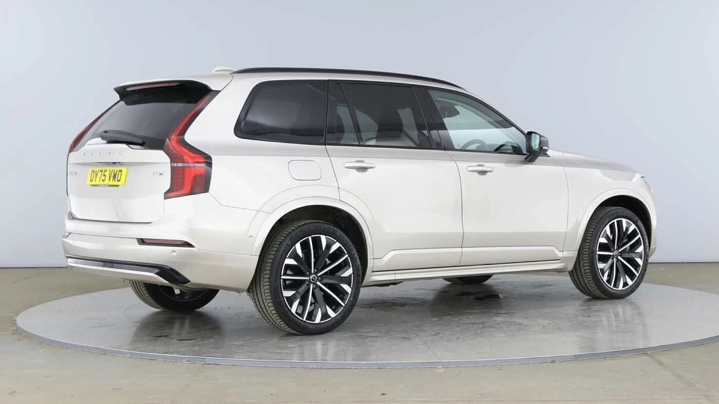 Volvo-XC90-image-2