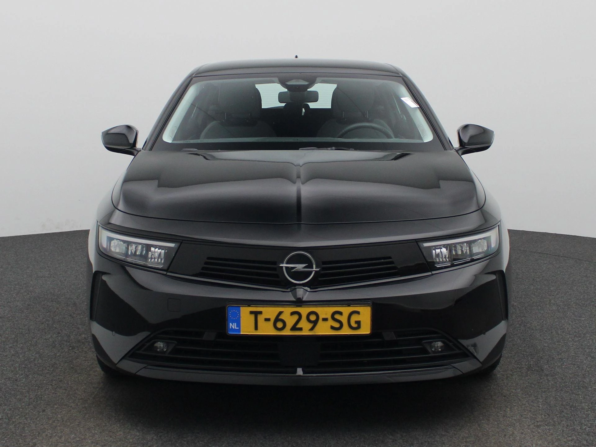 Opel-Astra-image-2