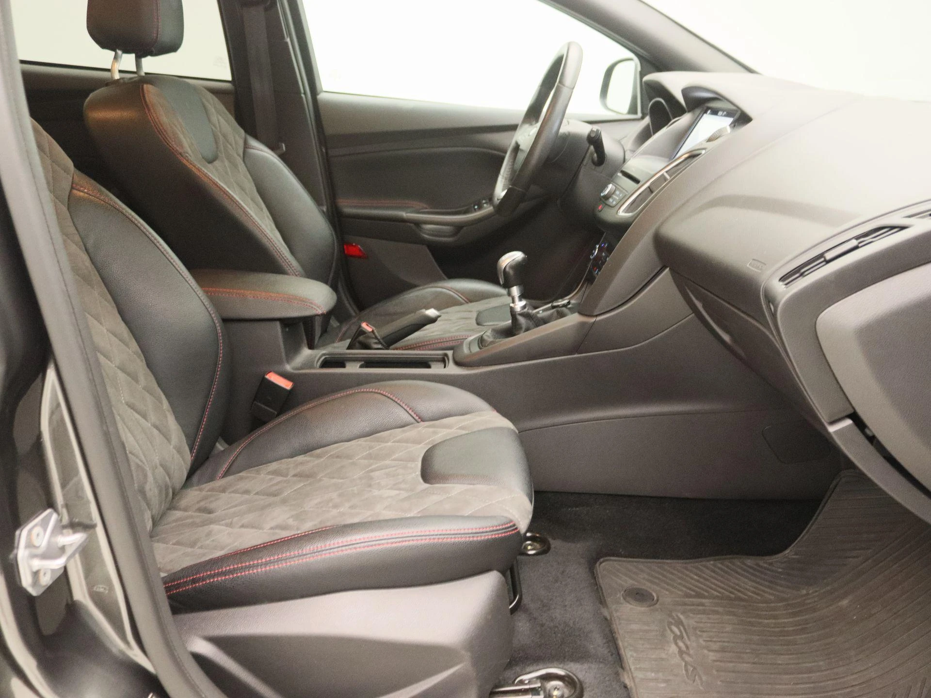 Ford-Focus-image-23