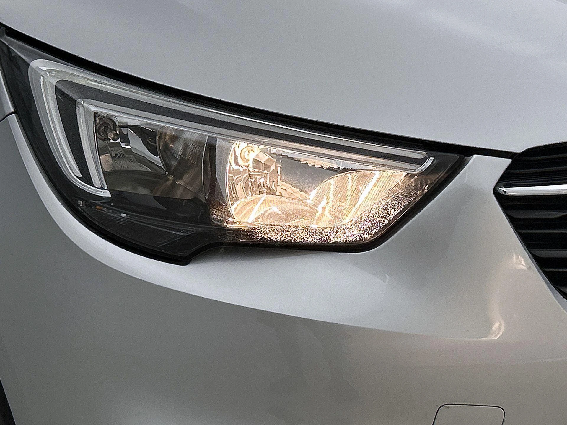 Opel-Crossland X-image-24