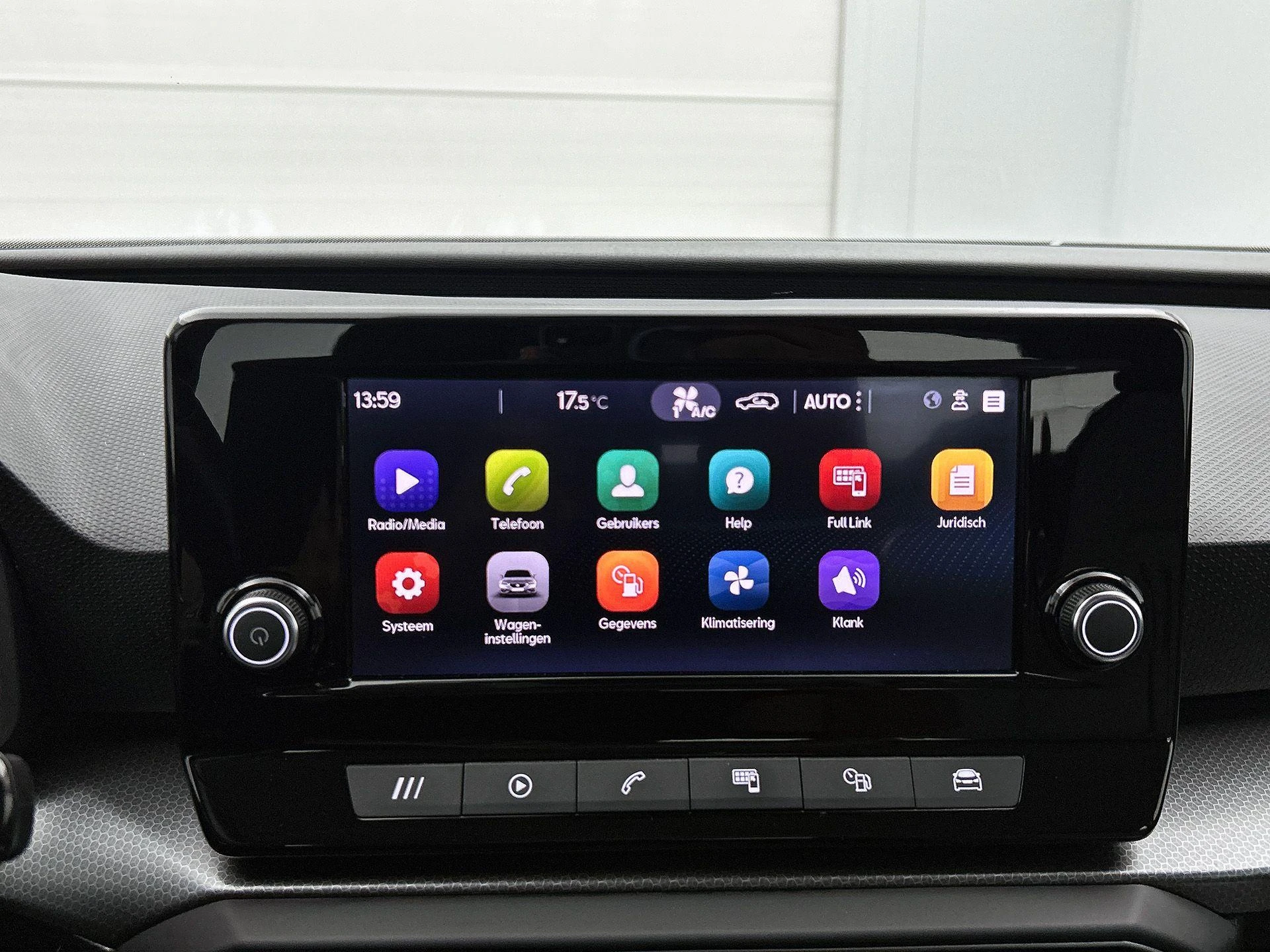 SEAT-Leon-image-27