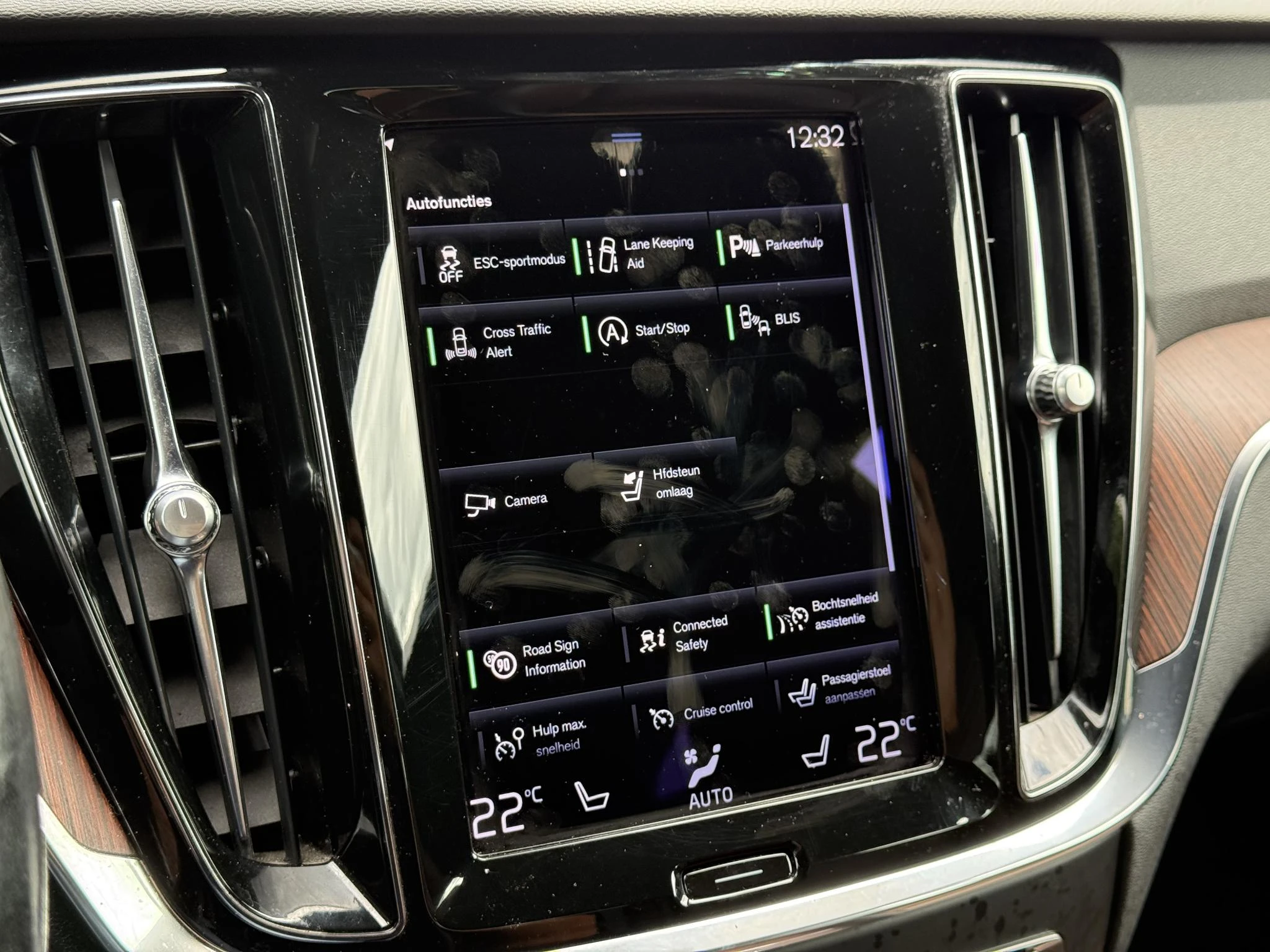 Volvo-V60-image-19