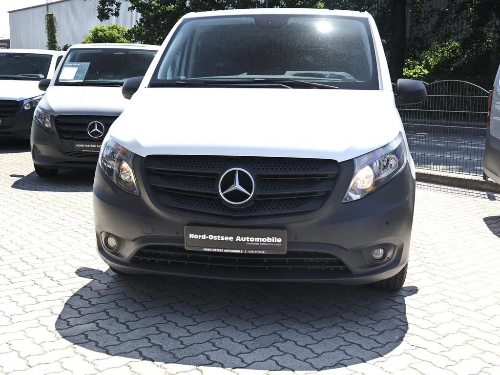 Mercedes-Benz-Vito 110-image-2