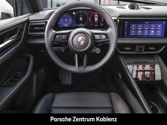 Porsche Macan -