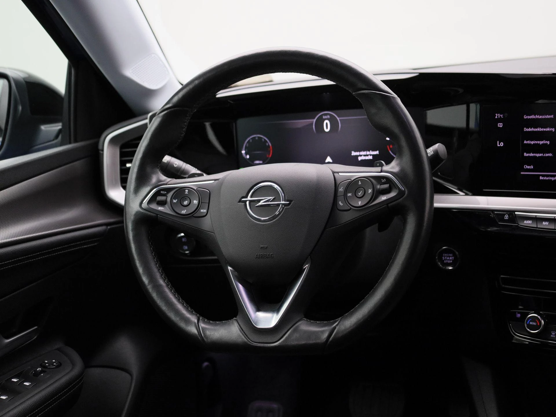 Opel-Mokka-image-11