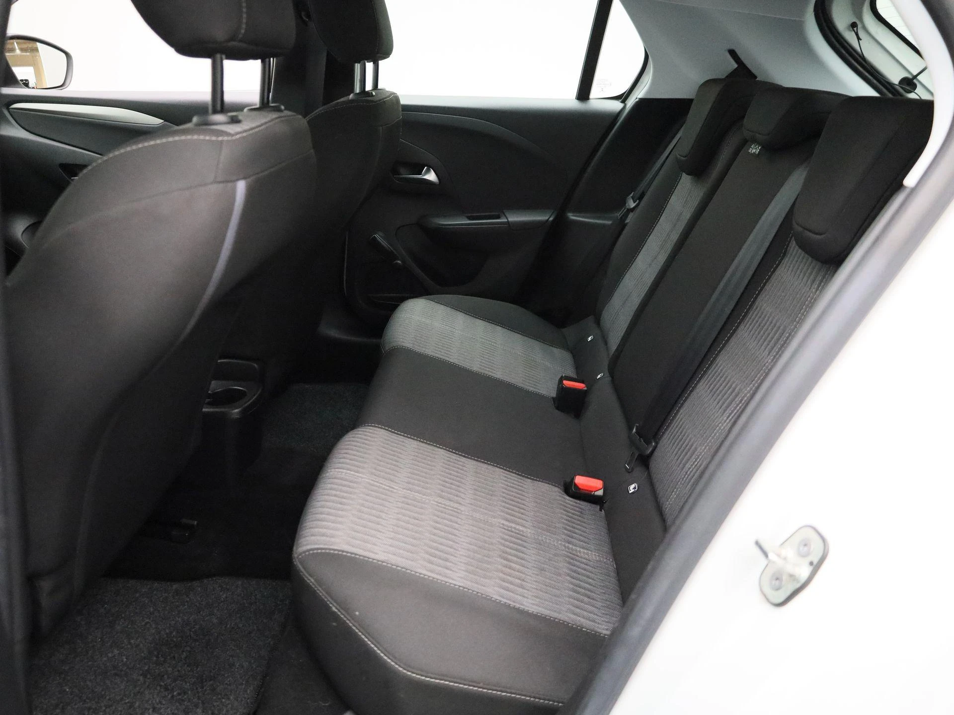 Opel-Corsa-image-11