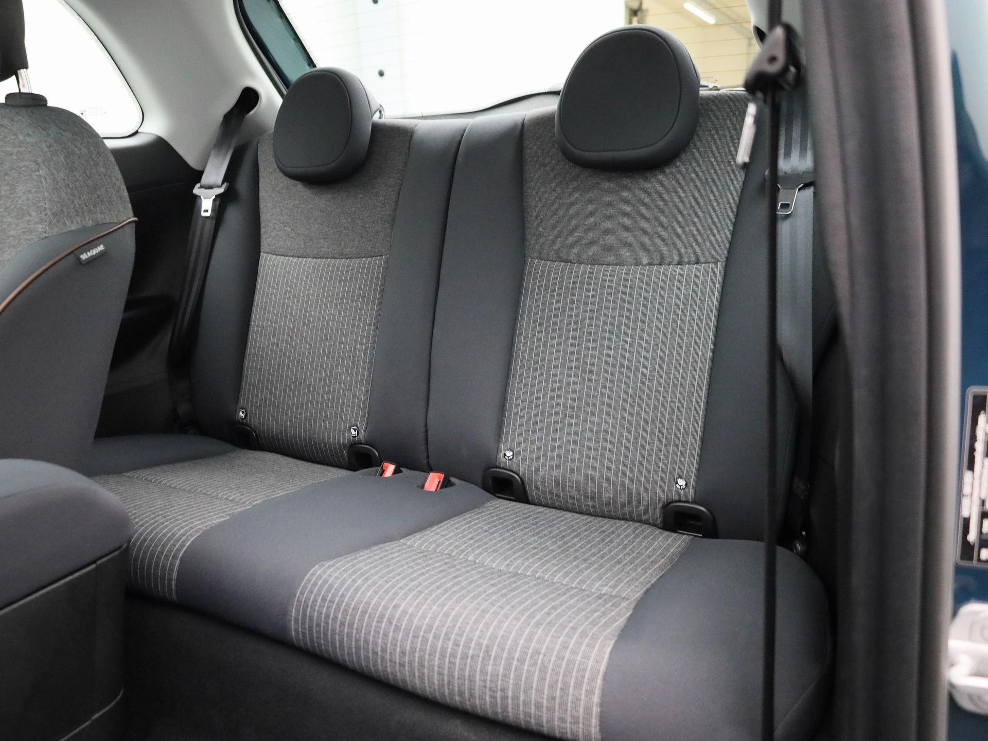 Fiat-500e-image-11