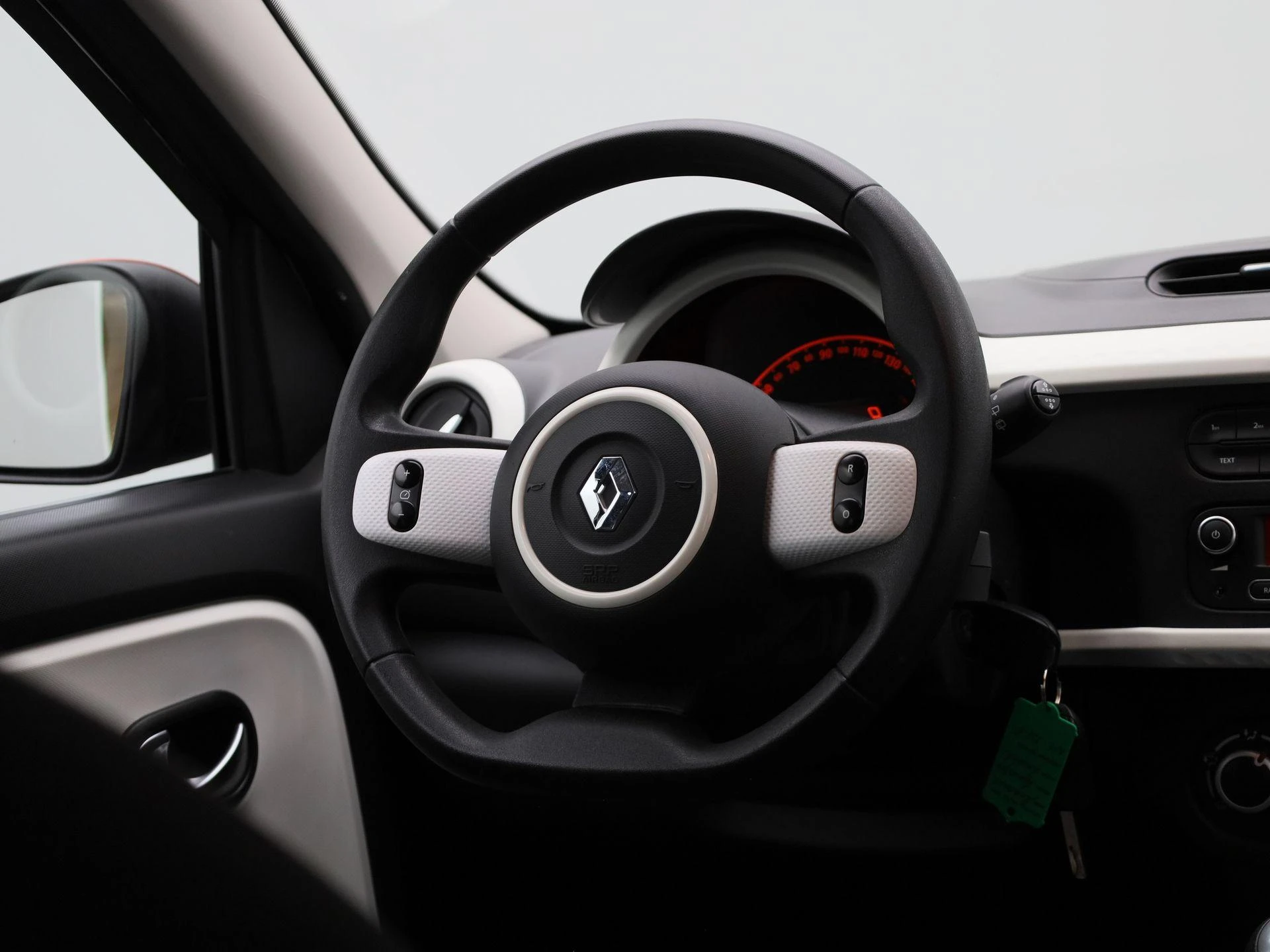 Renault-Twingo-image-30