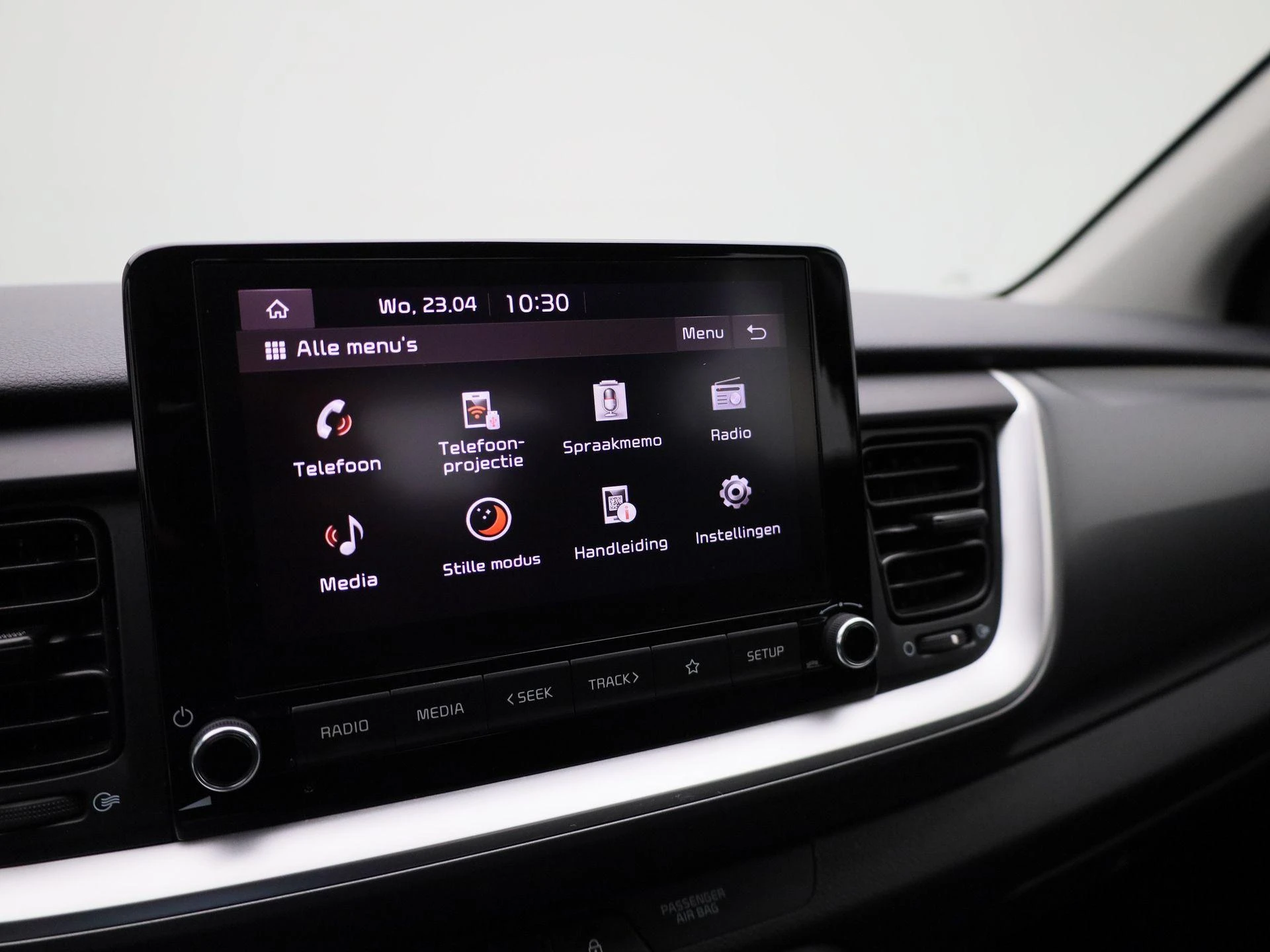 Kia-Stonic-image-12