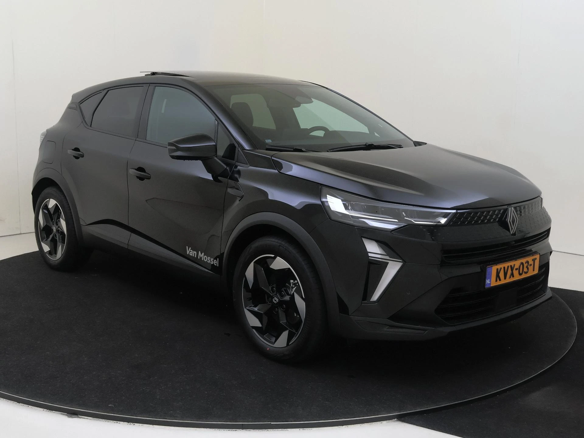 Renault-Captur-image-1
