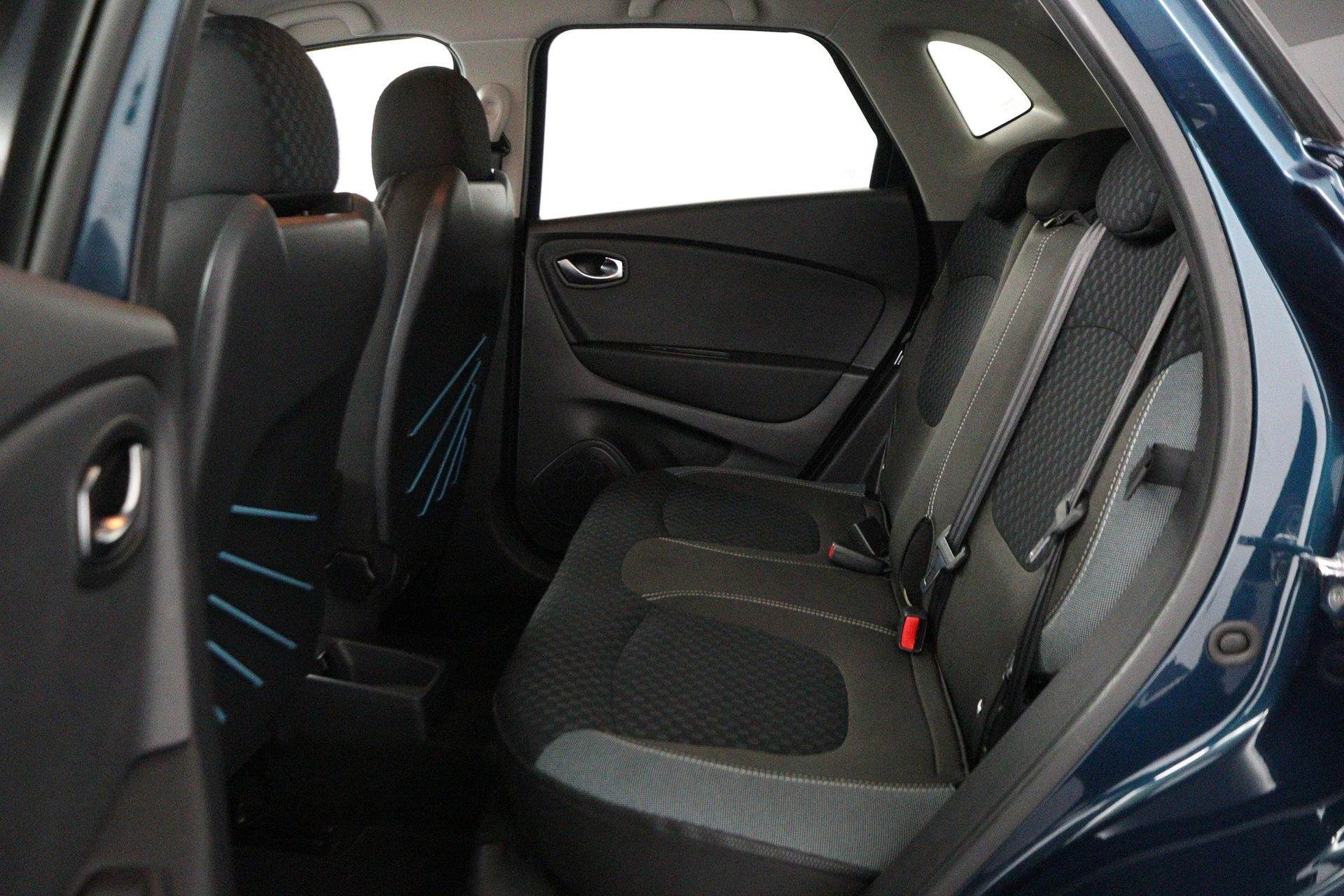 Renault-Captur-image-14