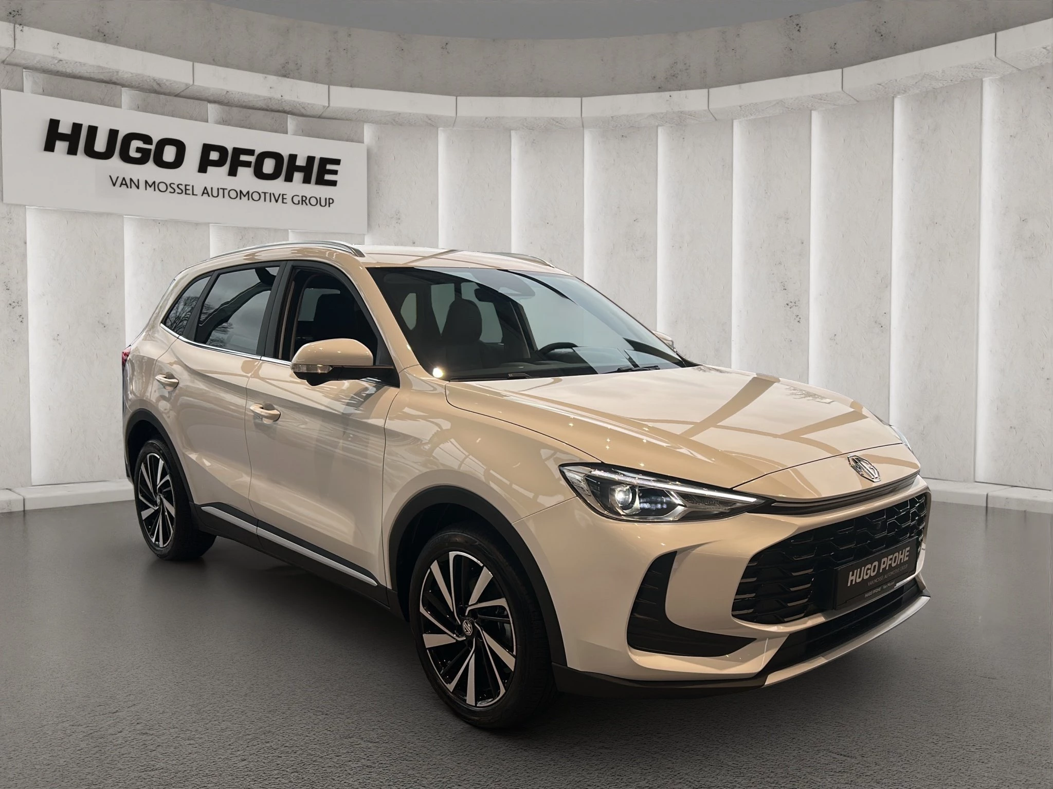 MG ZS Luxury 1.5 Hybrid+ Autom LED ACC GJR RFK SHZ