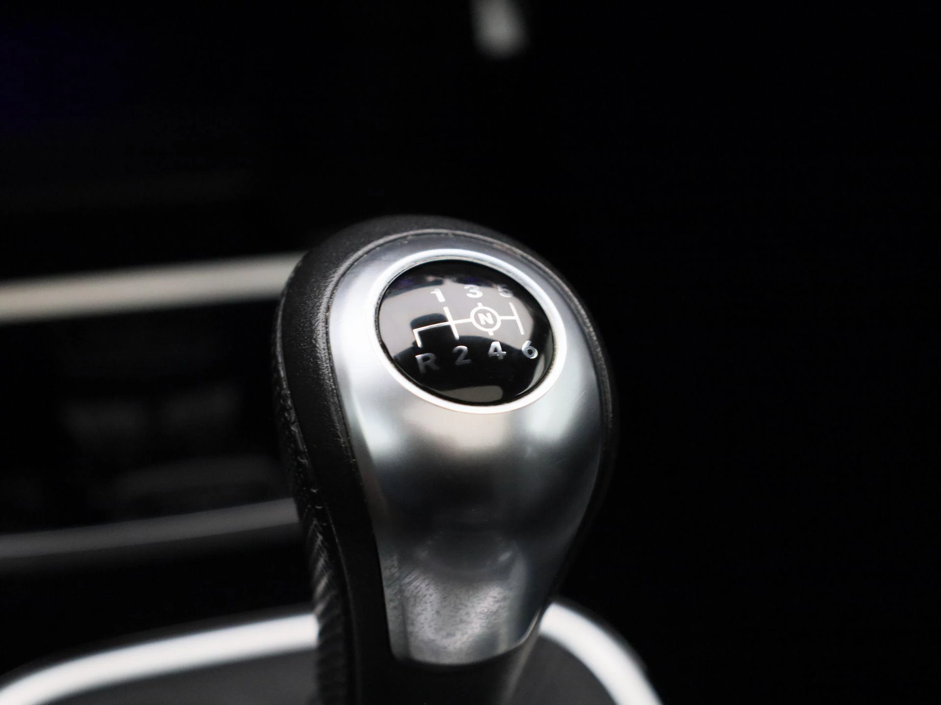 Mercedes-Benz-A-Klasse-image-18