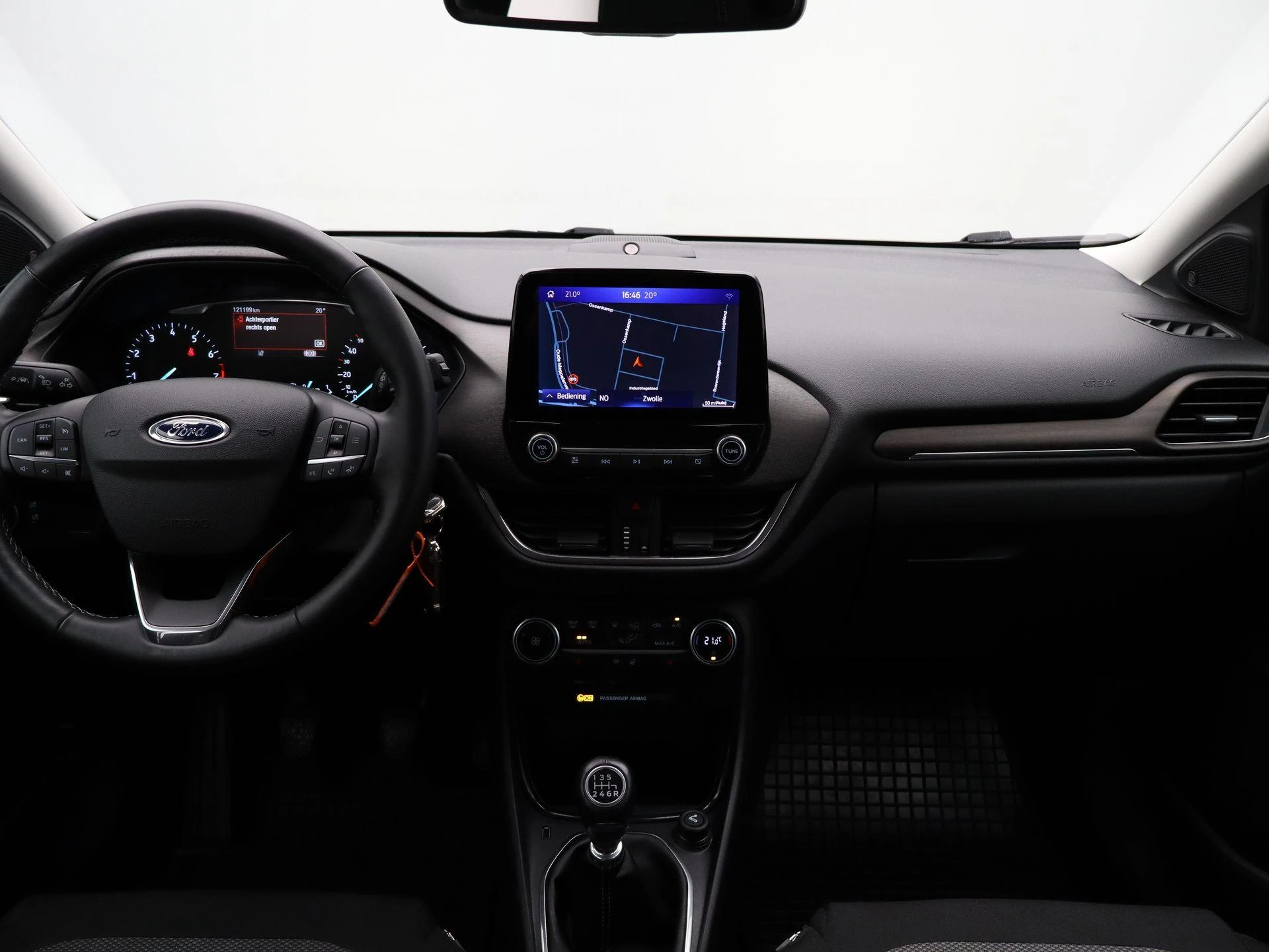 Ford-Puma-image-32