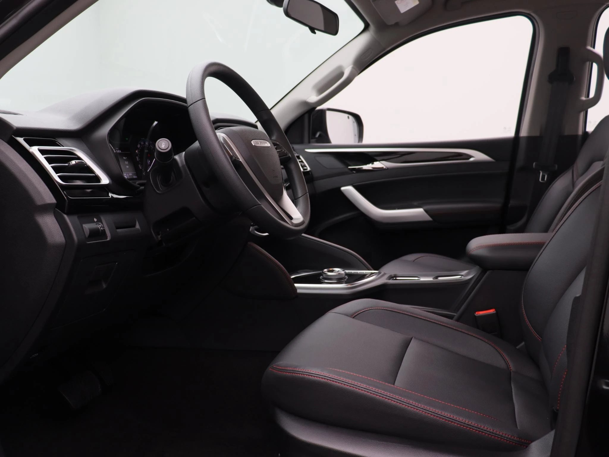 Maxus-T90 EV-image-40