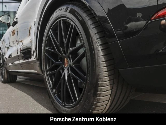 Porsche-Cayenne-image-7