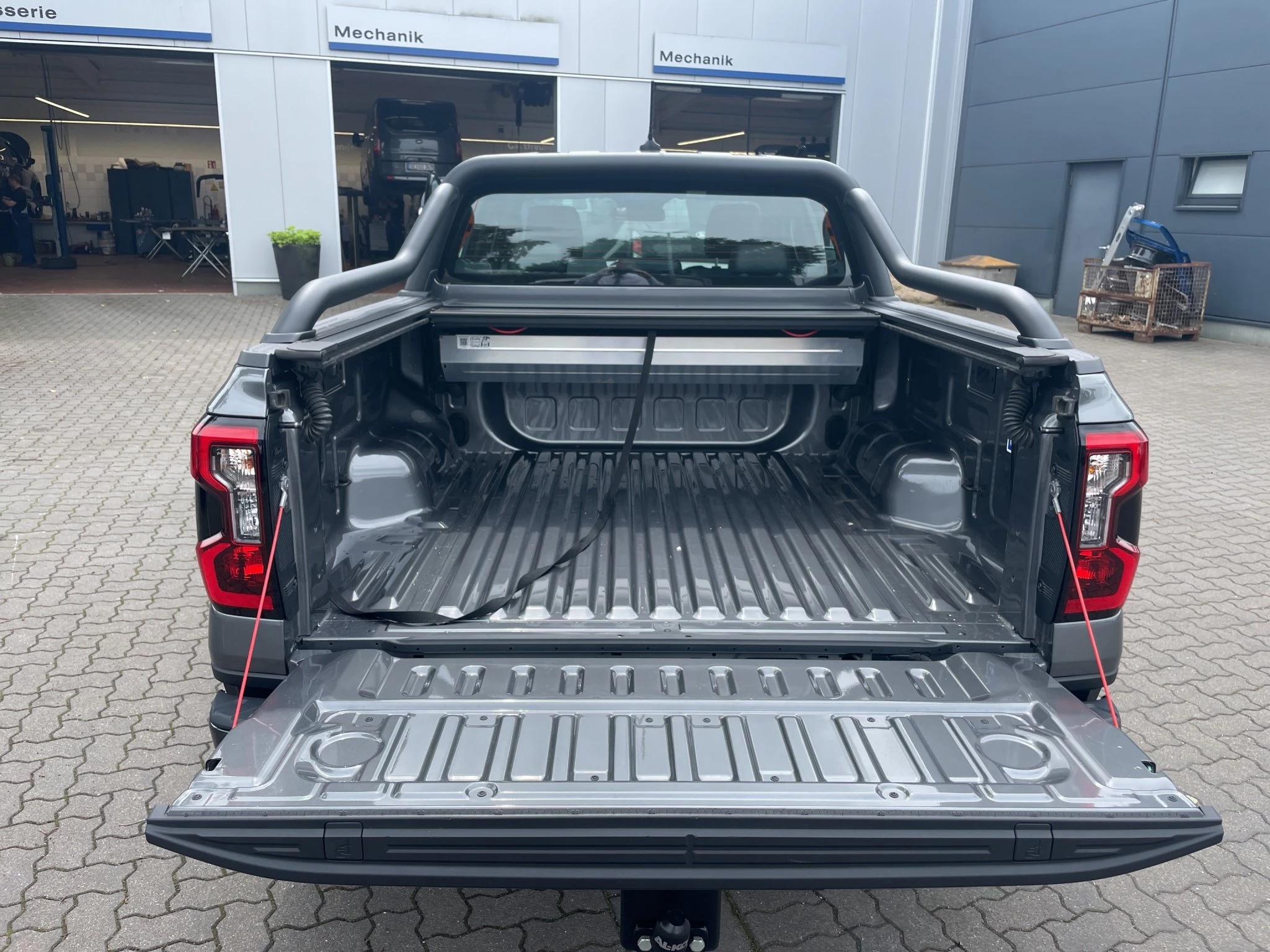 Ford Ranger Tremor DoKa e-AWD AUT | AHK | NAVI | KAM | ROLLO