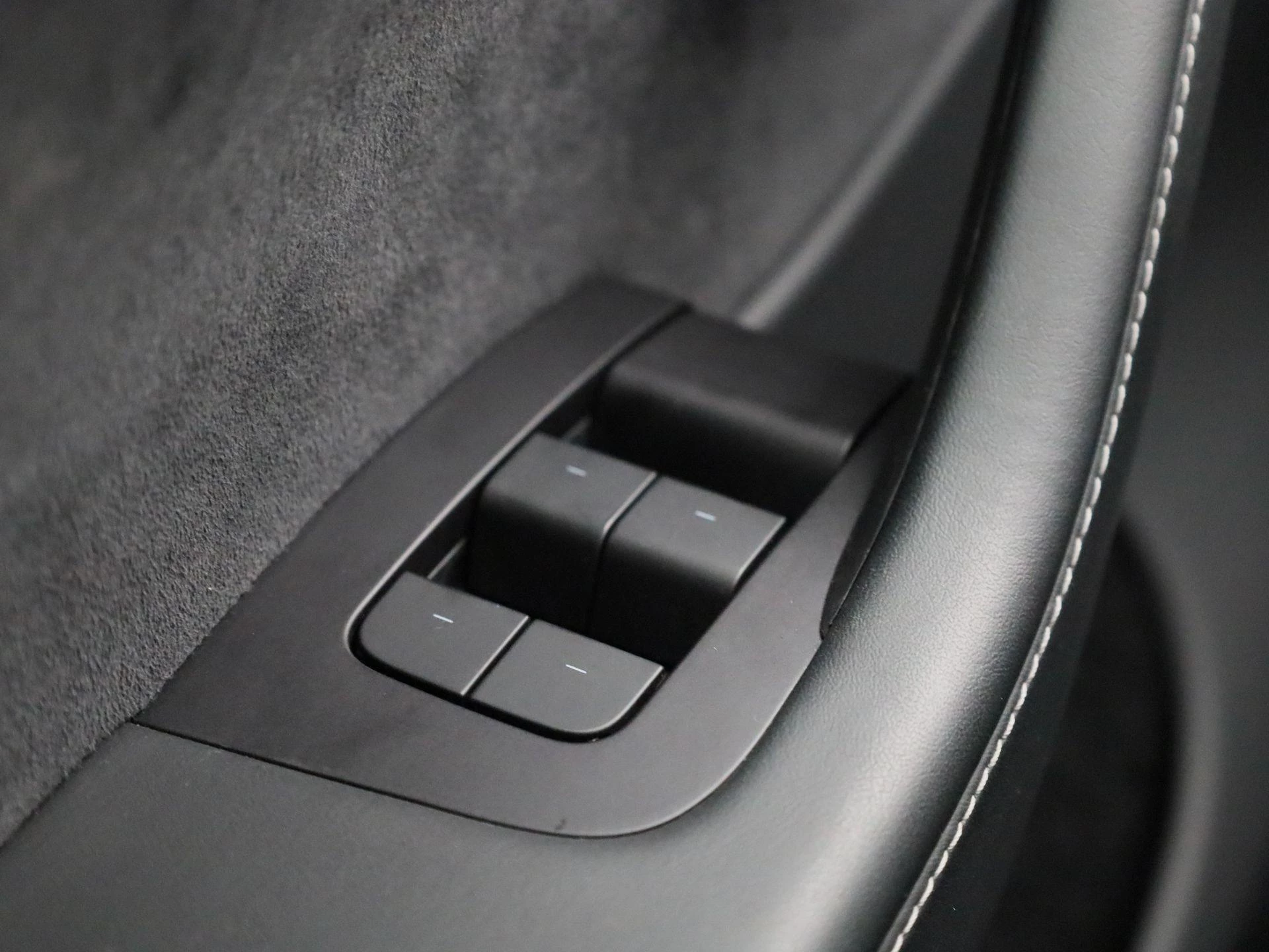 Tesla Model Y Long Range Dual Motor AWD