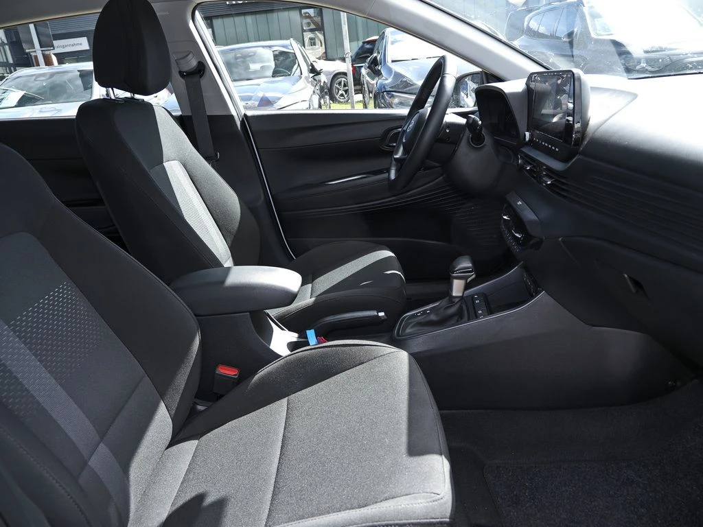 Hyundai-i20-image-10