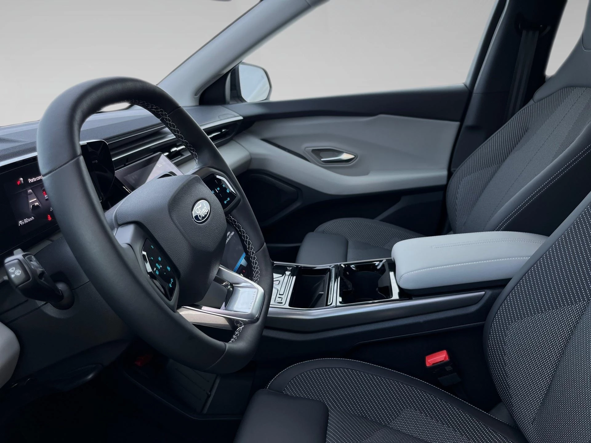 Ford-Explorer-image-3