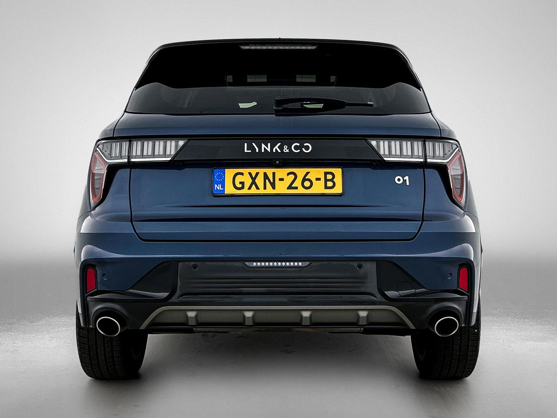 Lynk & Co-01-image-2