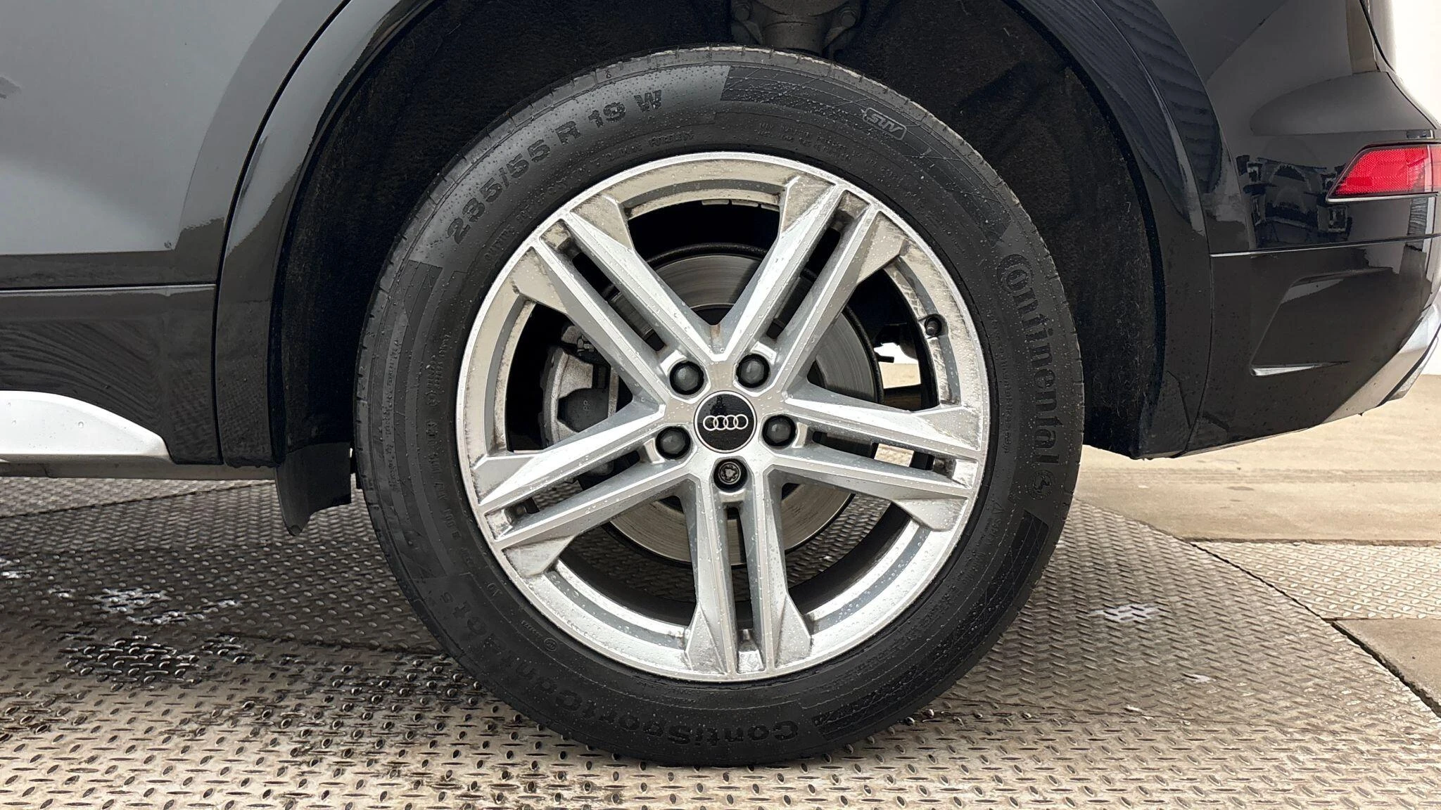Audi-Q5-image-4