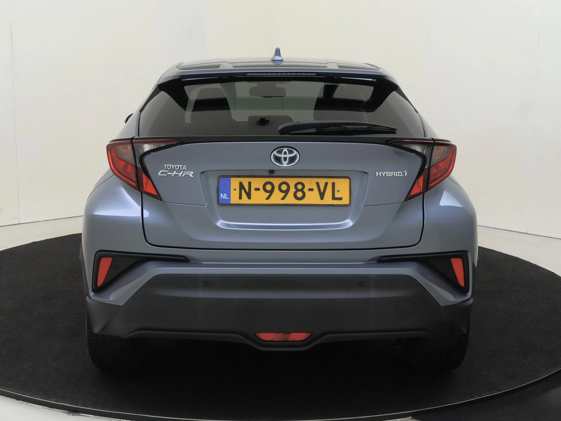 Toyota-C-HR-image-6