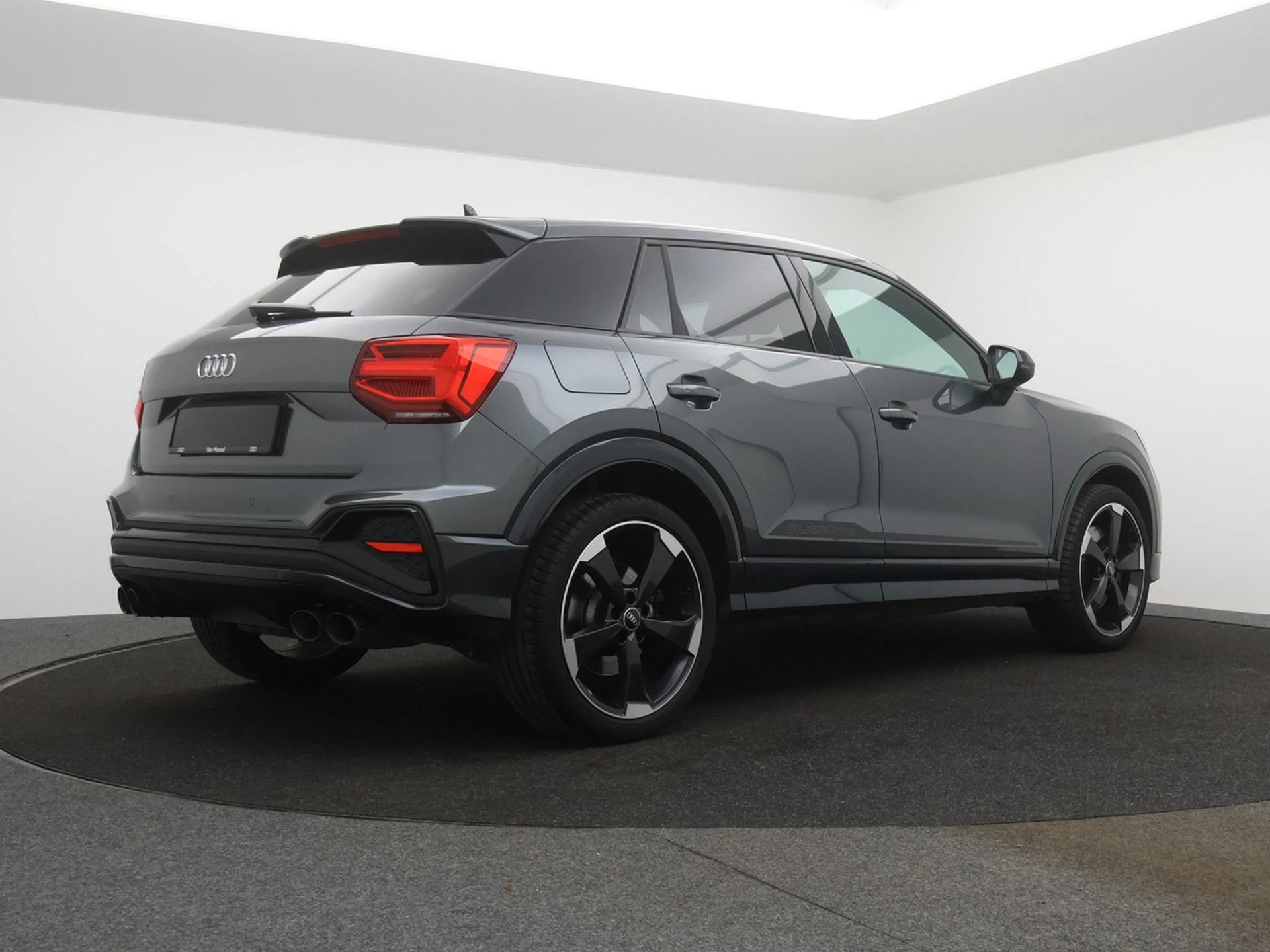 Audi SQ2 2.0 TFSI 221kW S tronic SQ2