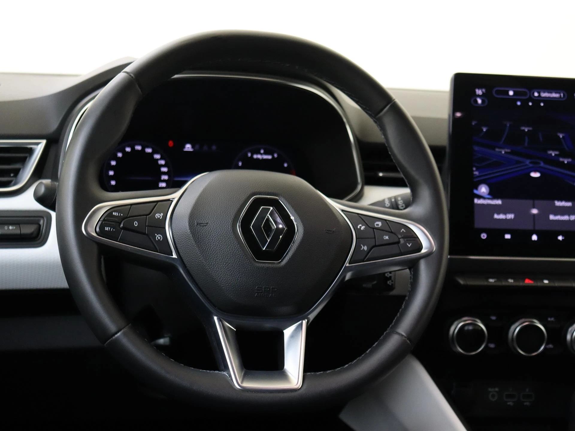 Renault-Clio-image-9