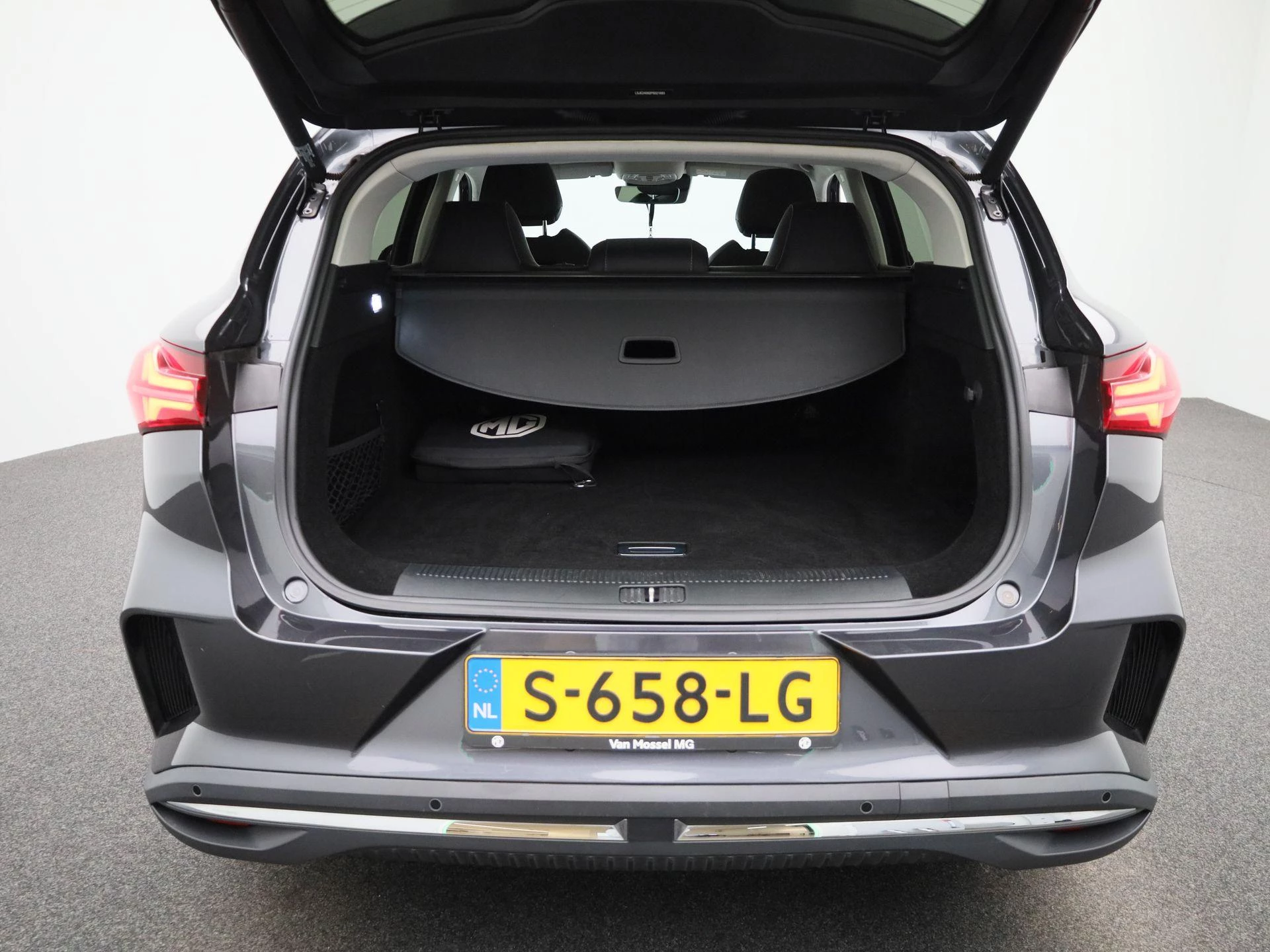 MG-Marvel R-image-11