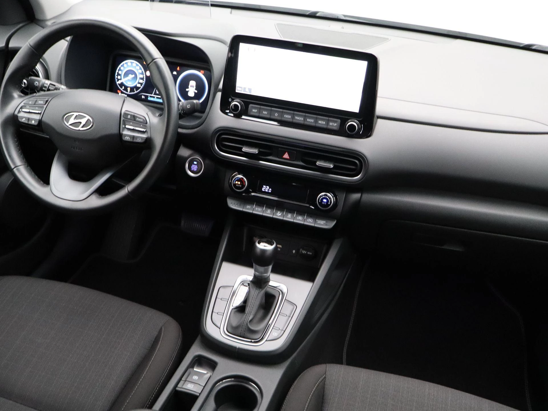 Hyundai-Kona-image-32