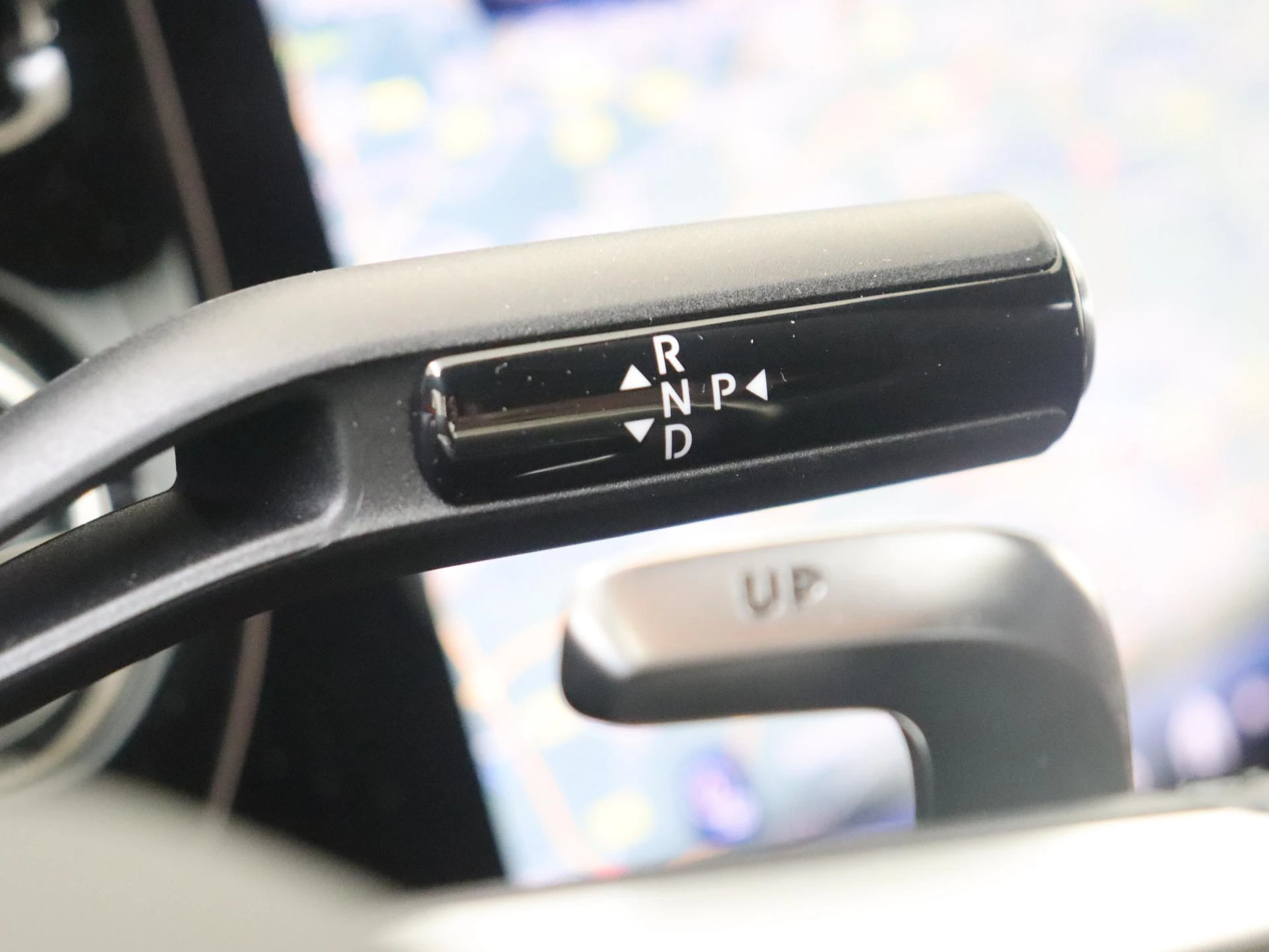 Mercedes-Benz-E-Klasse-image-20