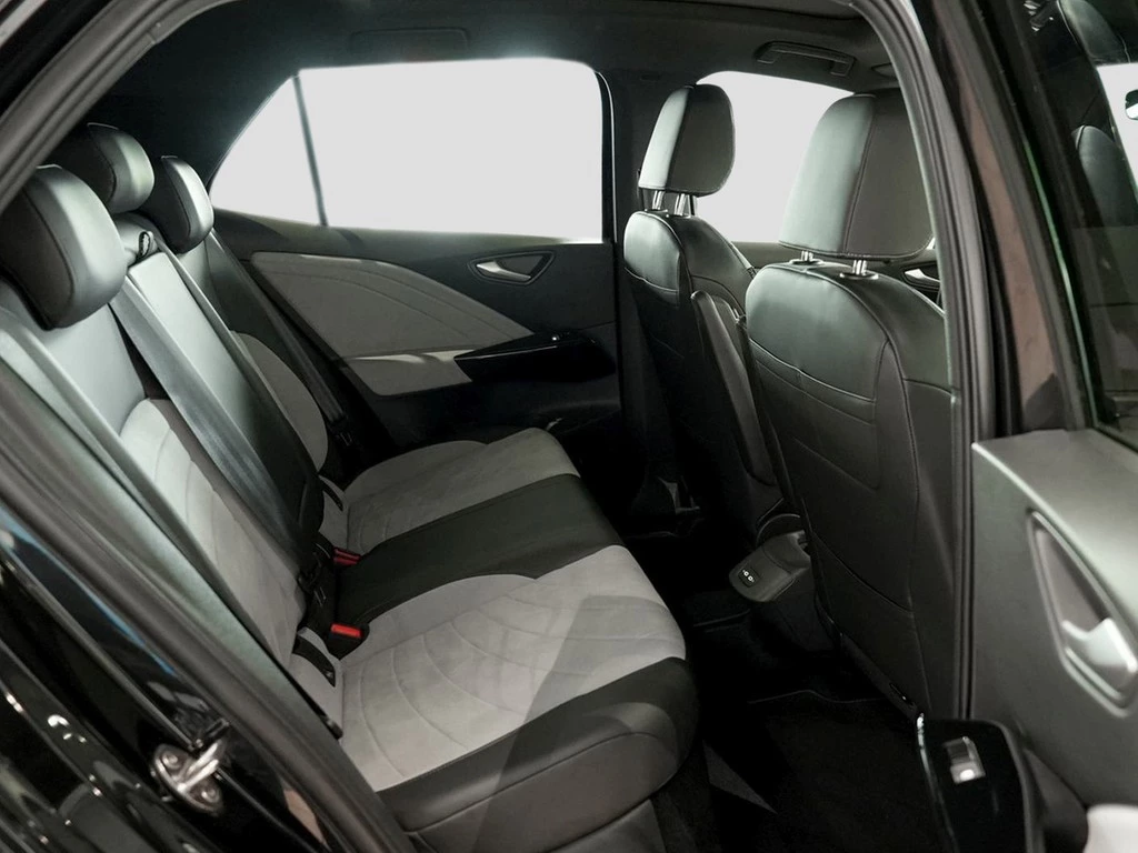 Volkswagen ID.3 Pro electric 150kw *Wärmepumpe*Panorama*Area View* Head-up*IQ-Light*Navi*Travel Assist*uvm...