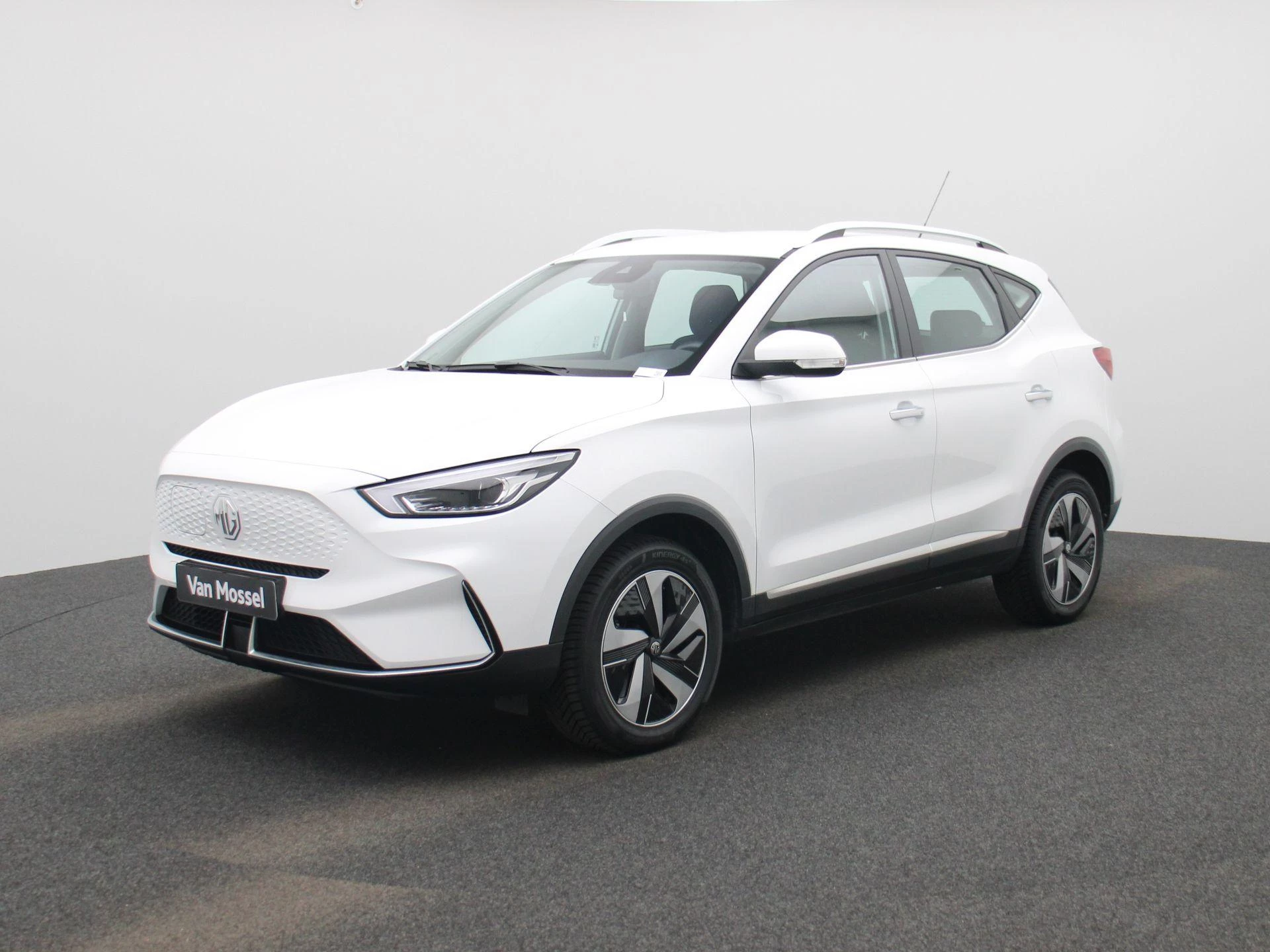 MG-ZS-image-36