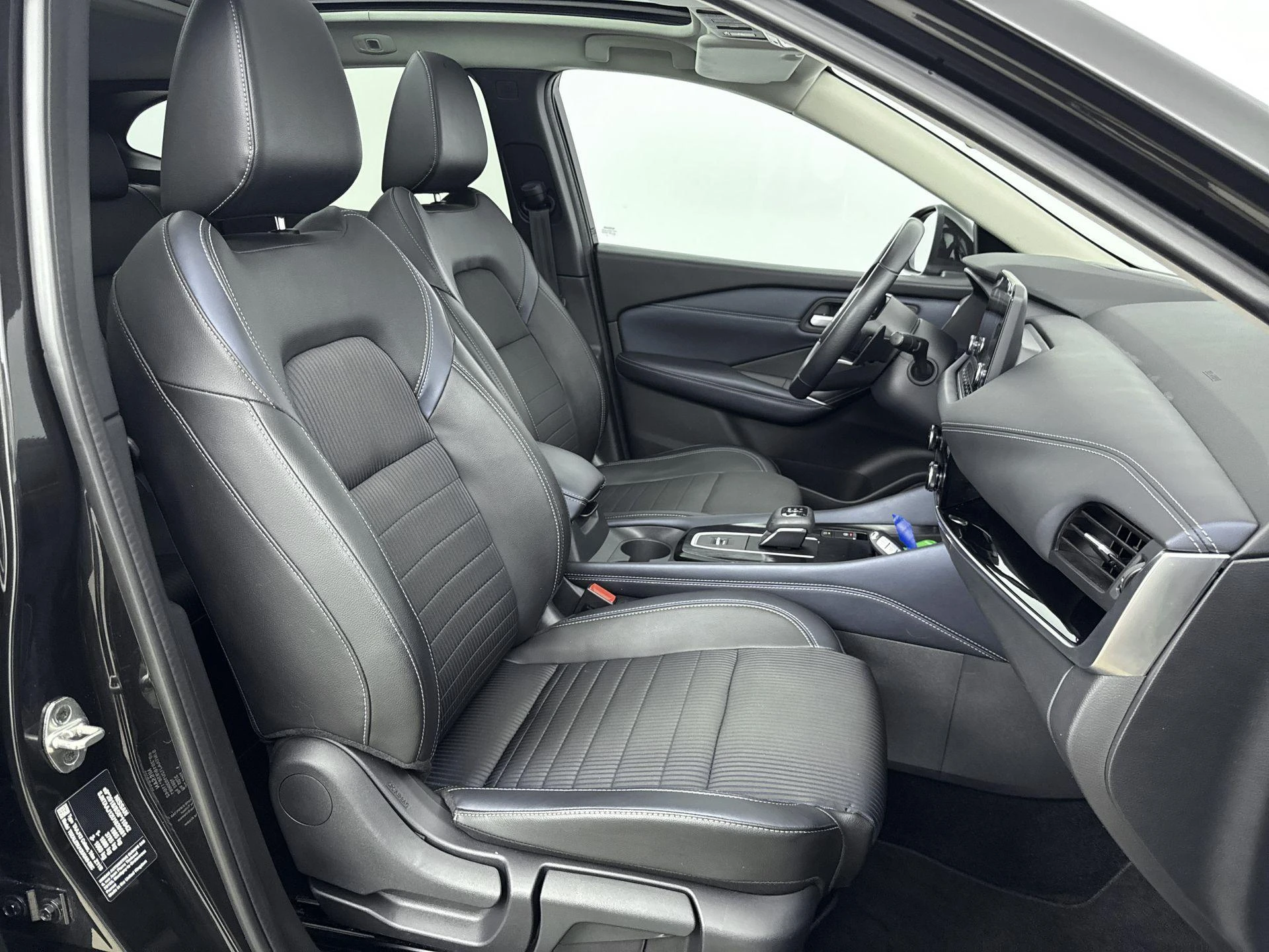 Nissan-QASHQAI-image-28