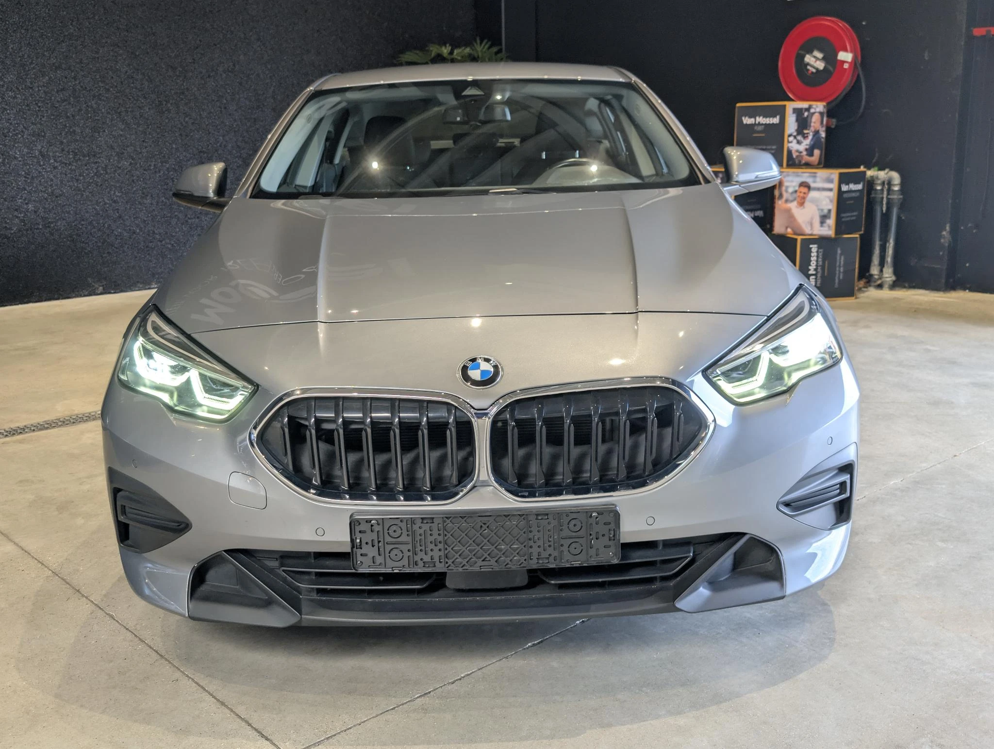 BMW-Série 2-image-1