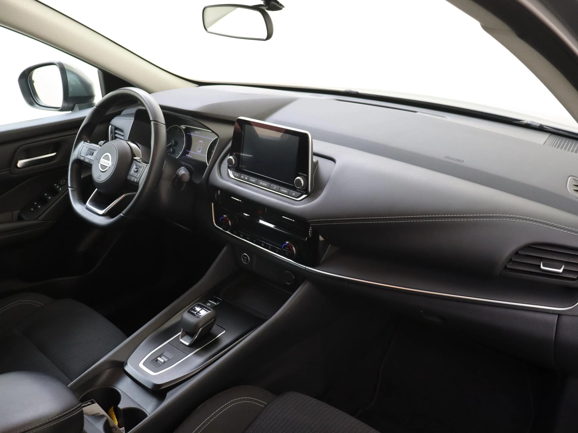 Nissan-QASHQAI-image-10