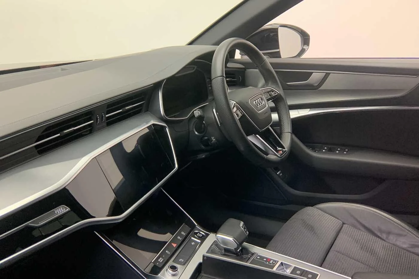 Audi-A6-image-9
