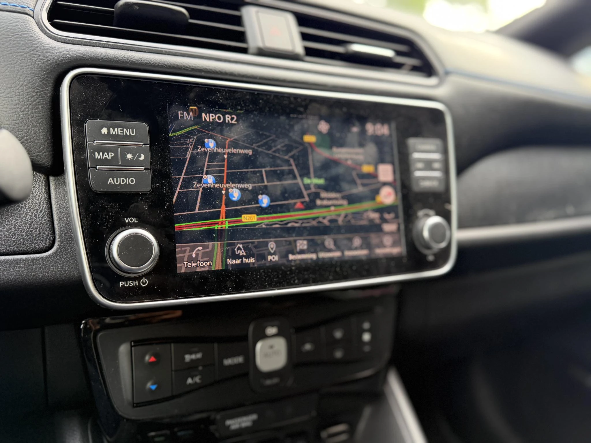 Nissan-Leaf-image-6