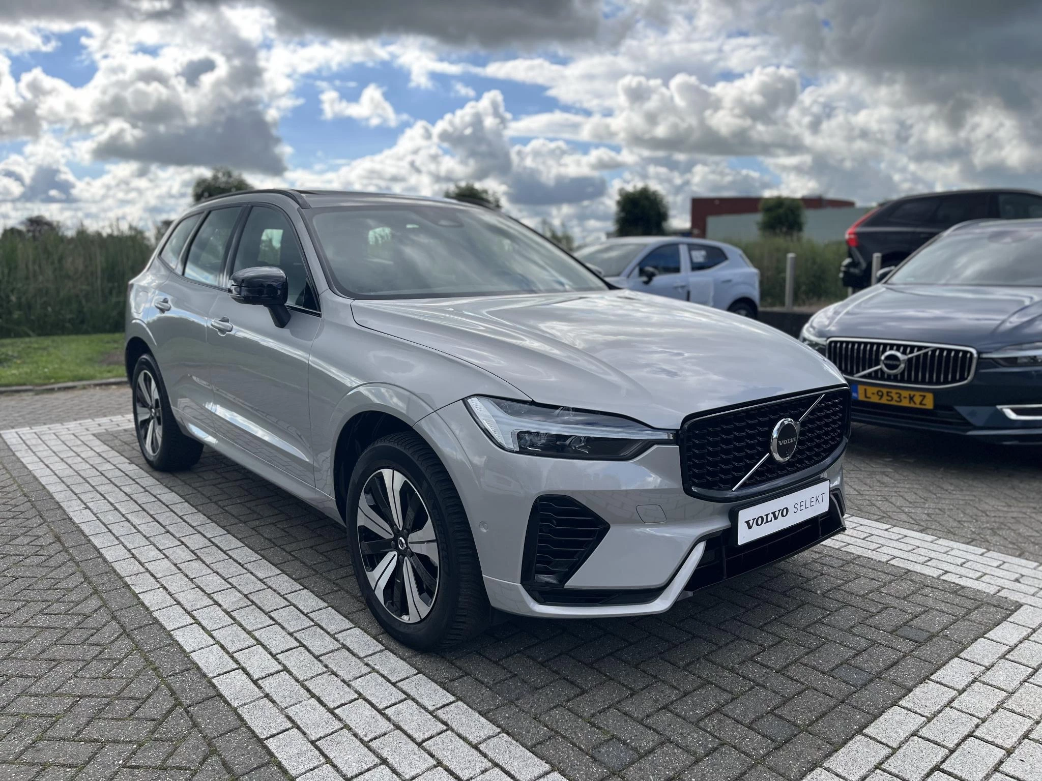 Volvo-XC60-image-21