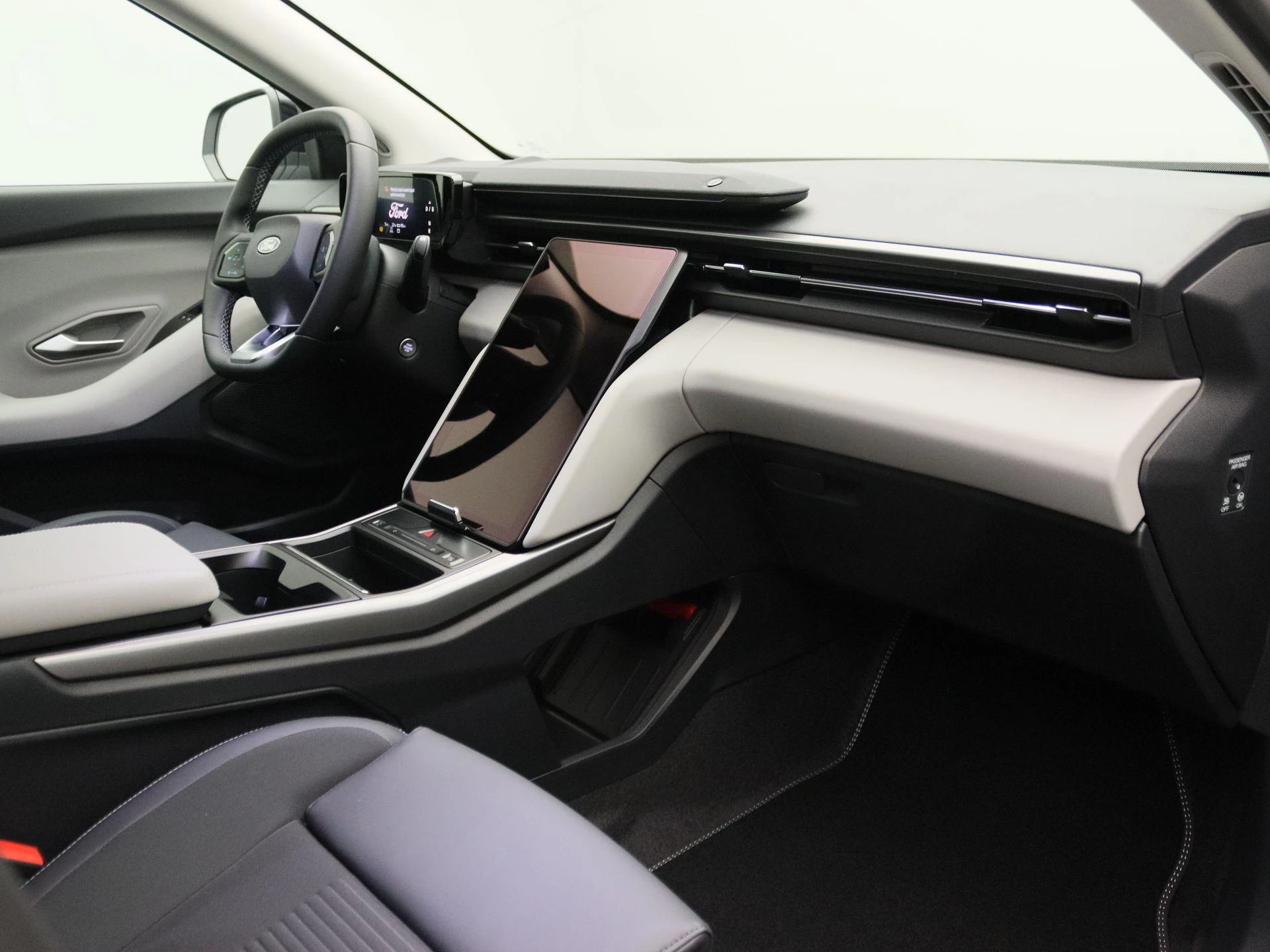 Ford-Explorer-image-23